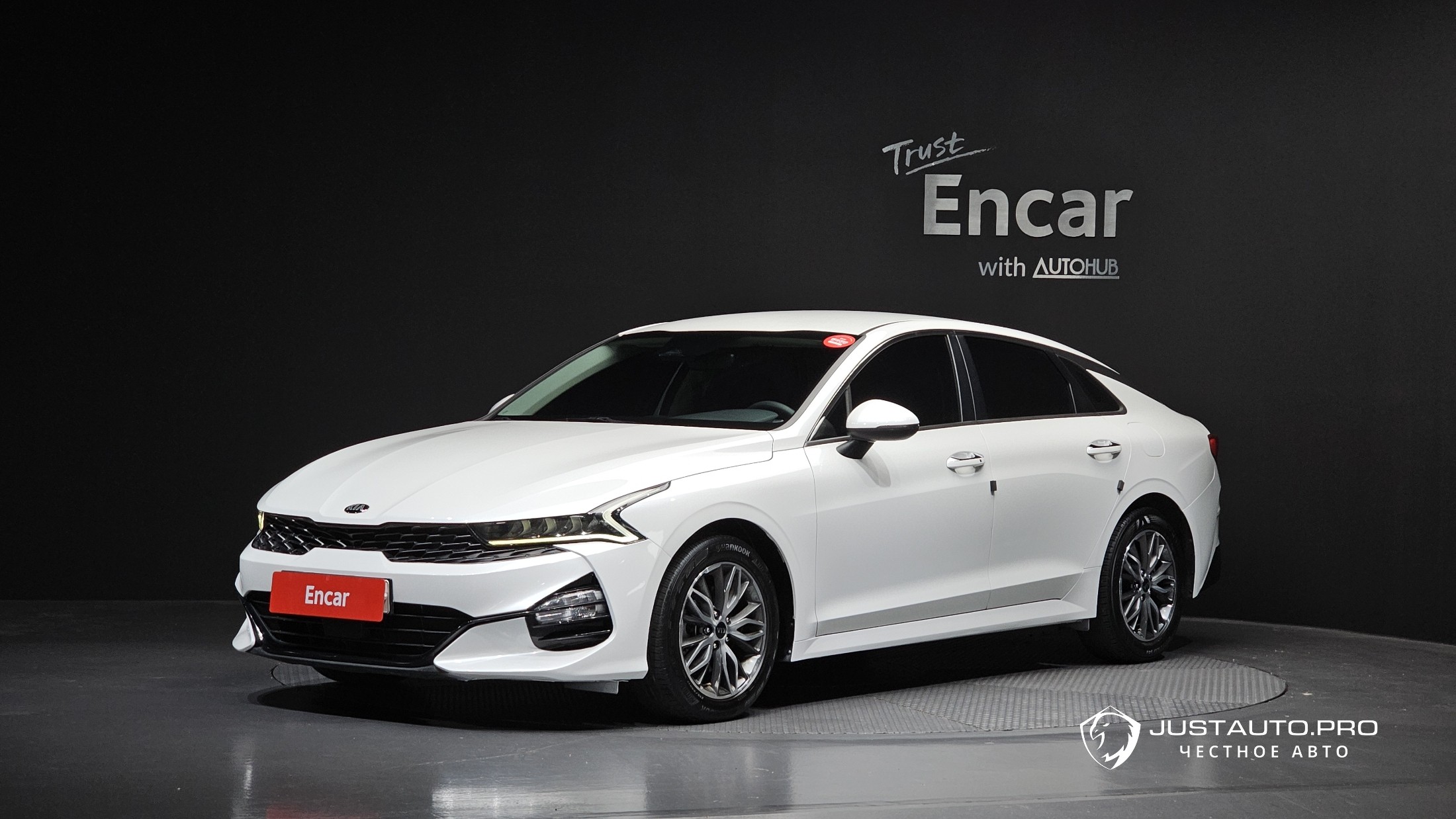 Автомобиль Kia K5