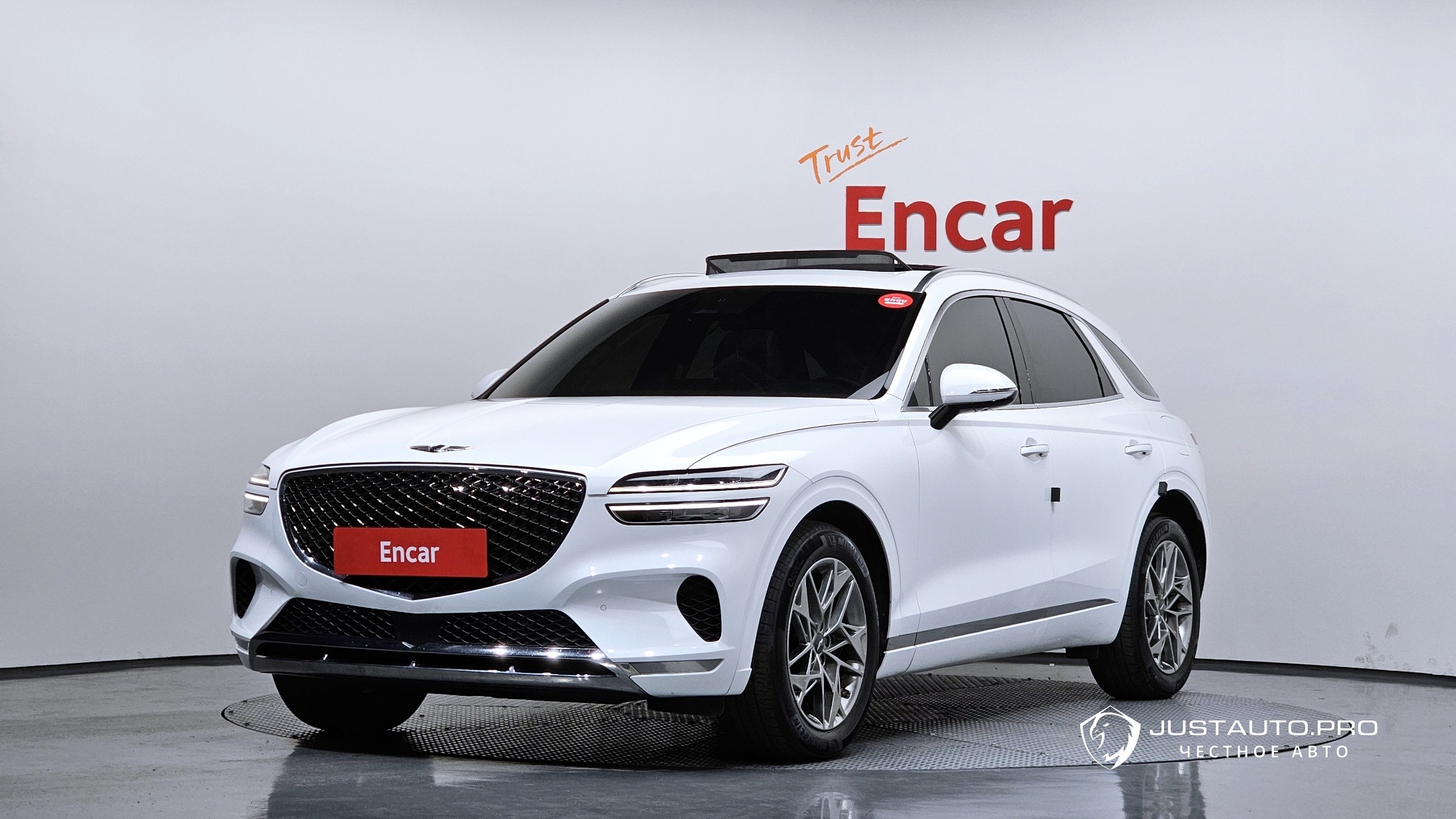 Автомобиль Genesis GV70