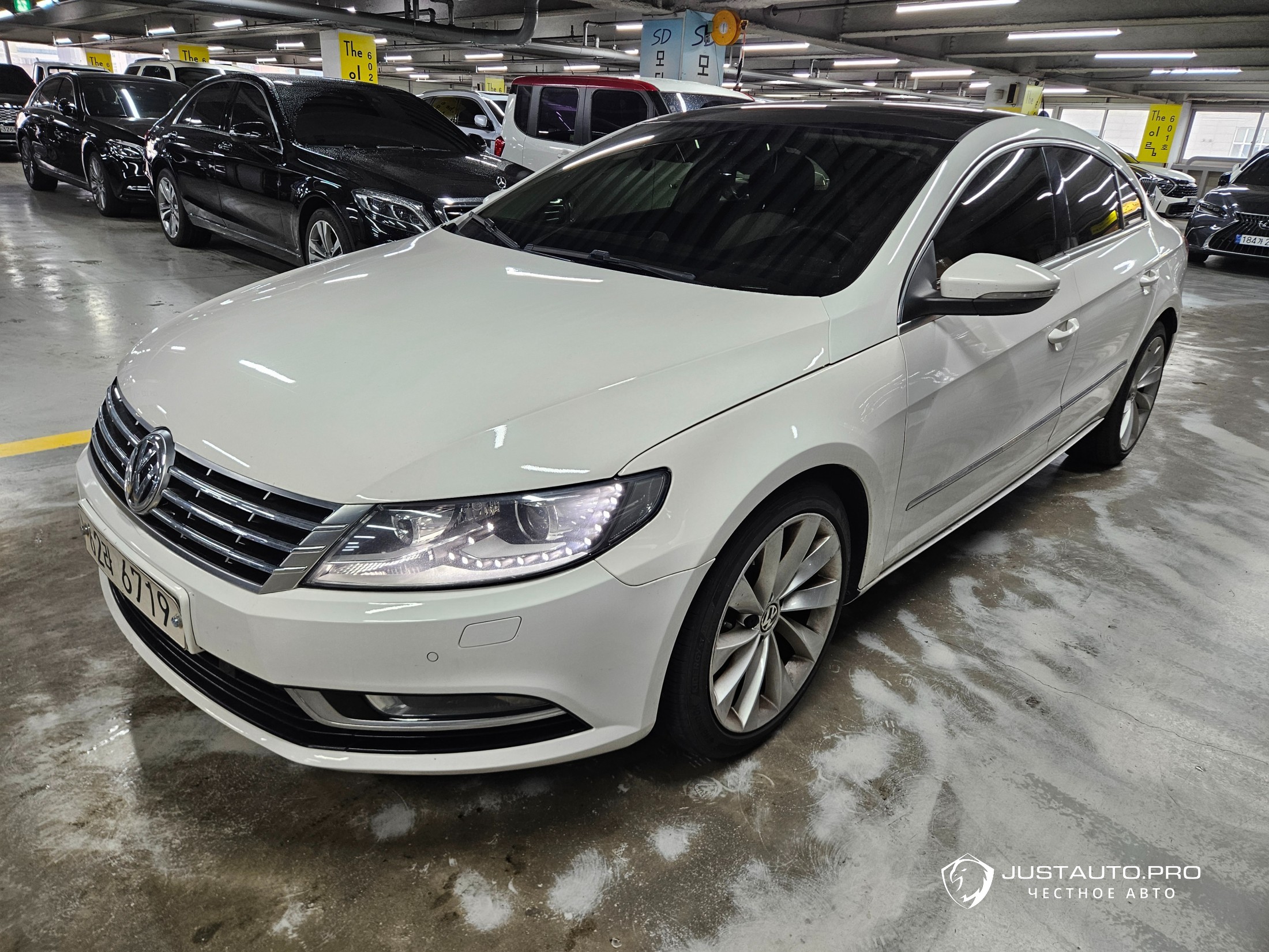 Автомобиль Volkswagen CC