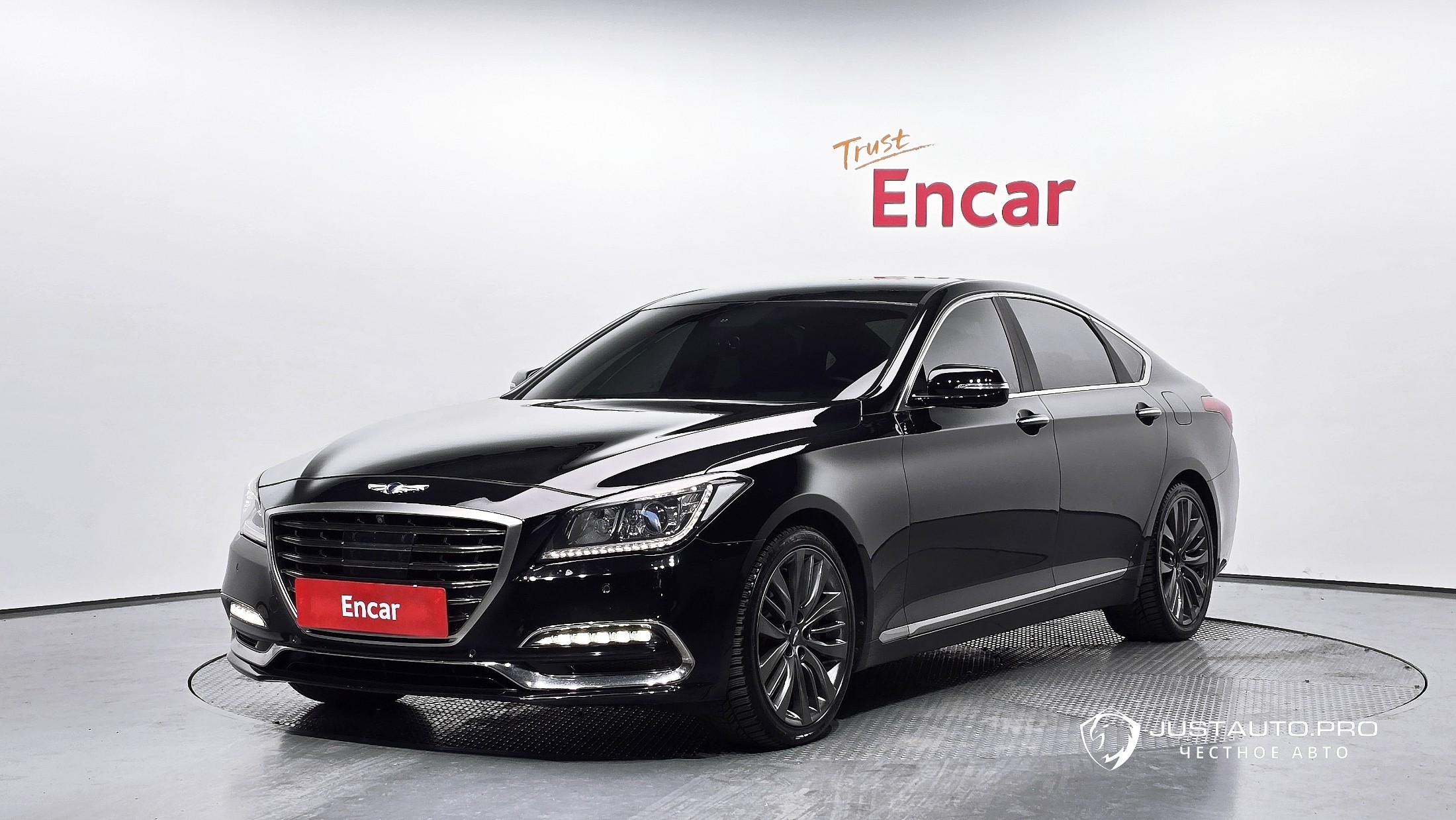 Автомобиль Hyundai Genesis