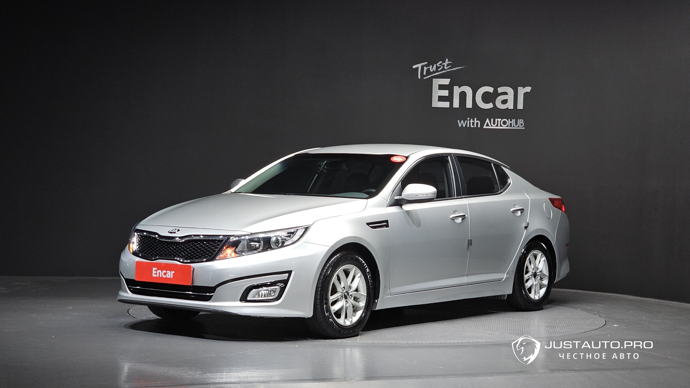 Автомобиль Kia K5