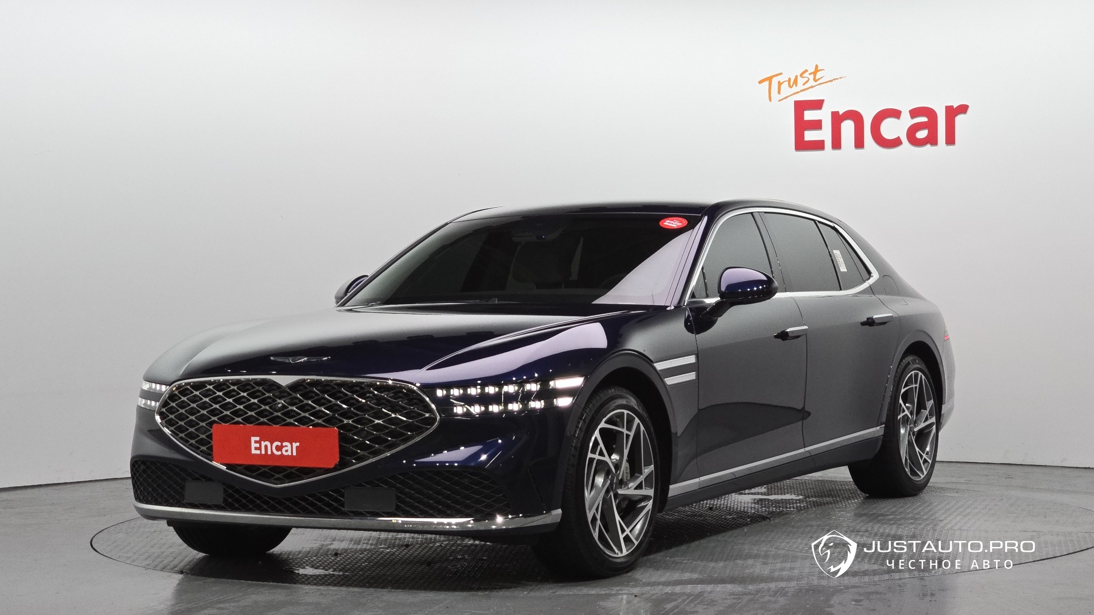 Автомобиль Genesis G90