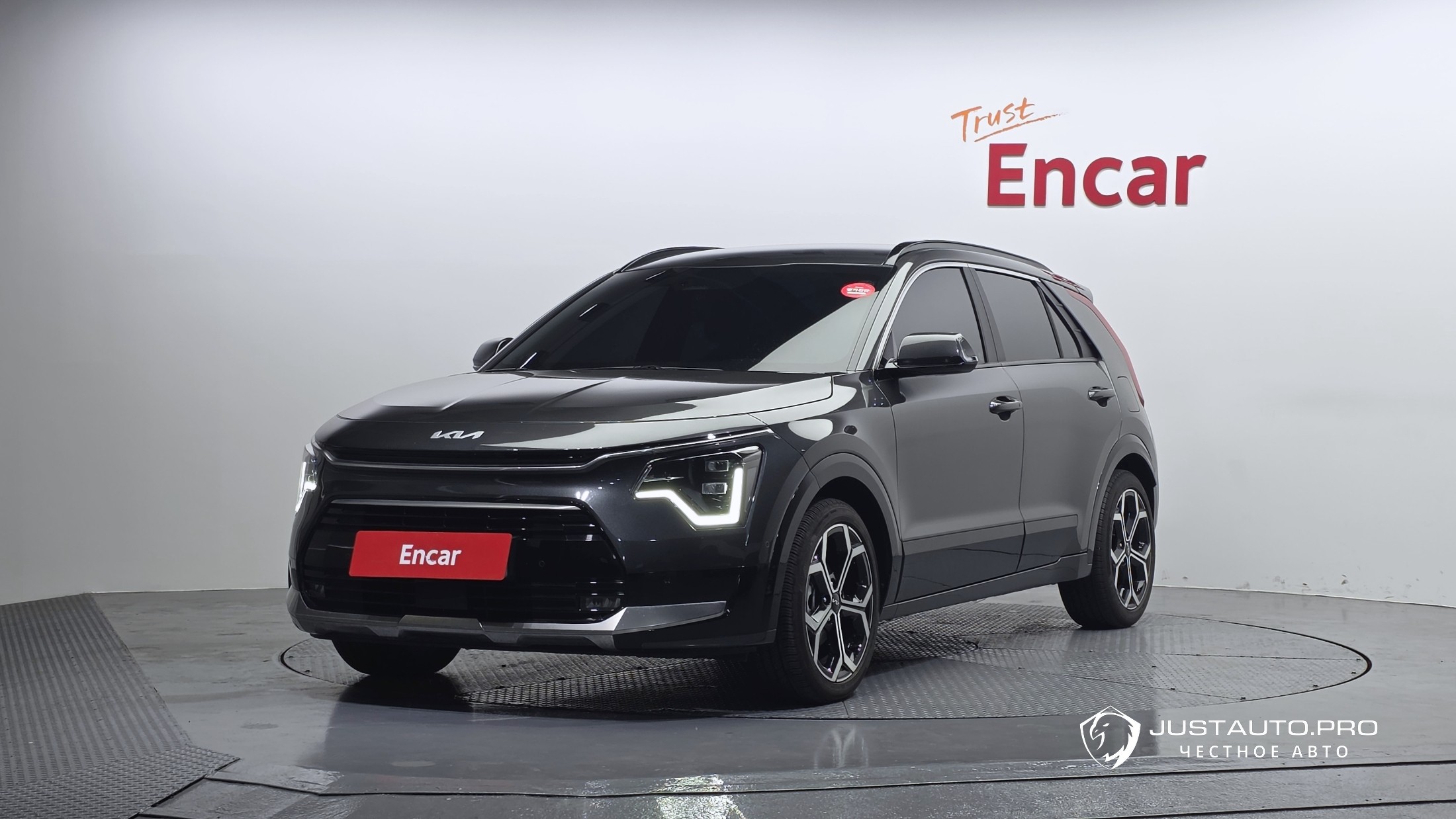 Автомобиль Kia Niro