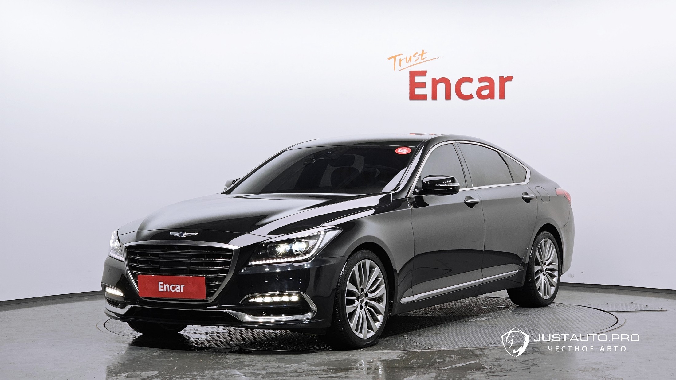 Автомобиль Genesis G80