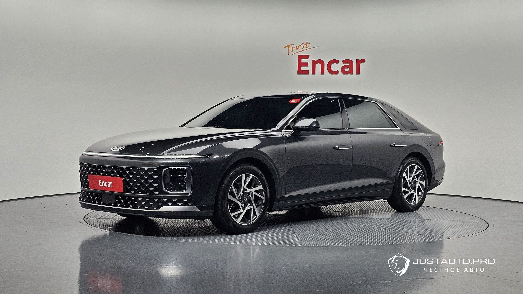 Автомобиль Hyundai Grandeur