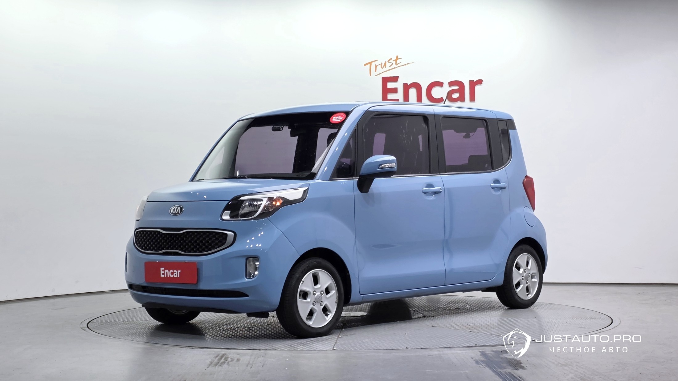 Автомобиль Kia RAY