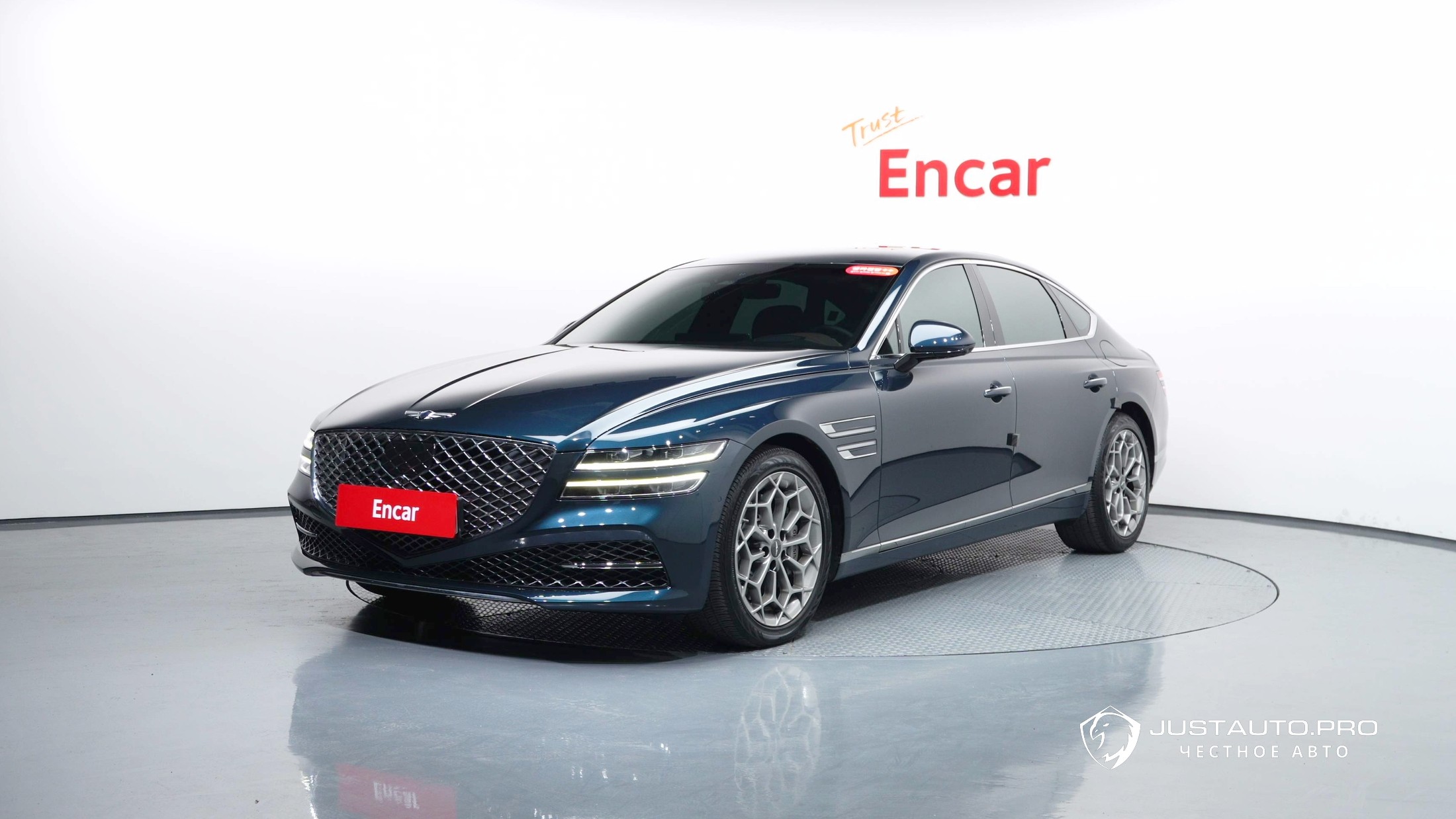 Автомобиль Genesis G80