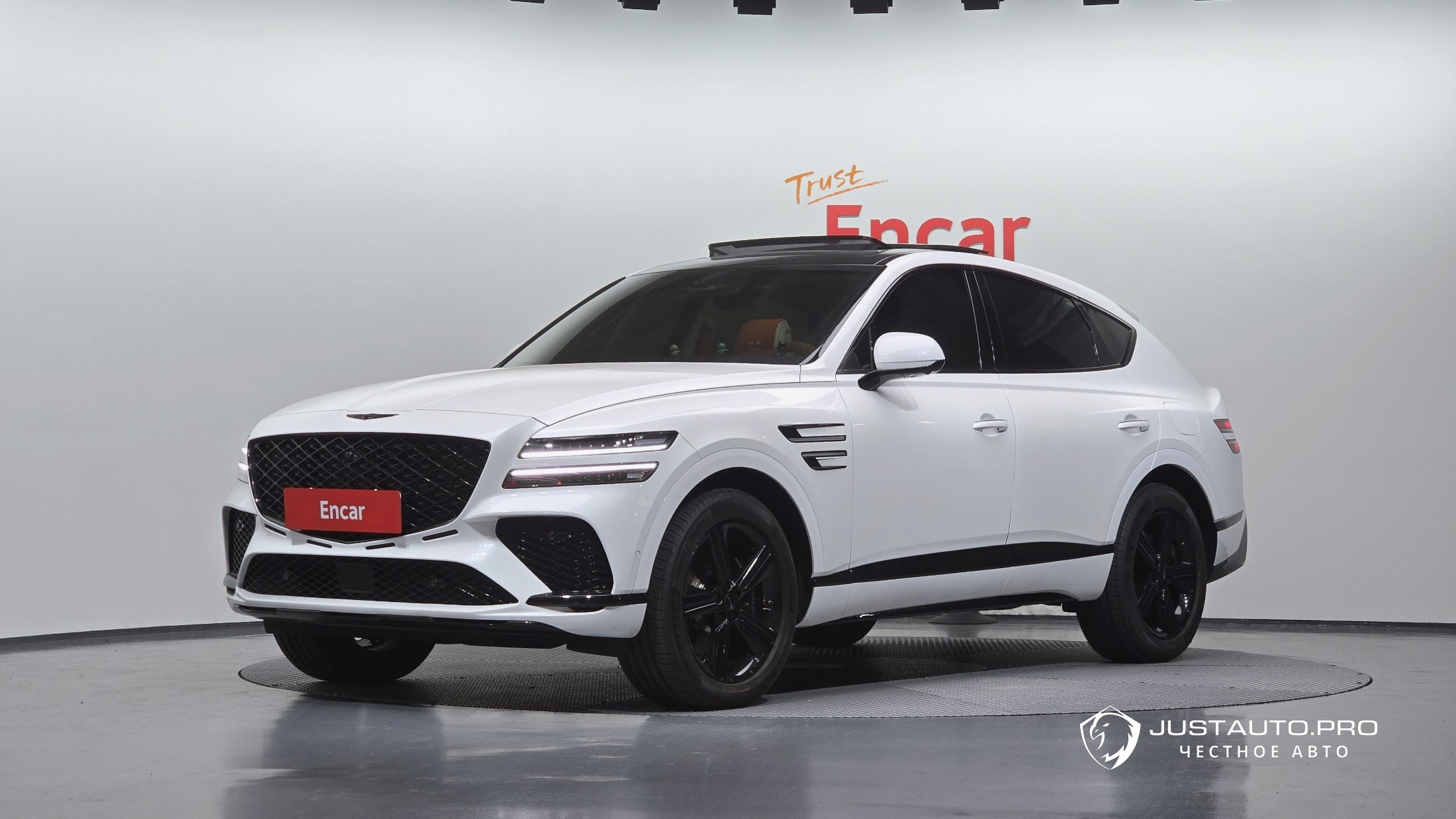 Автомобиль Genesis GV80