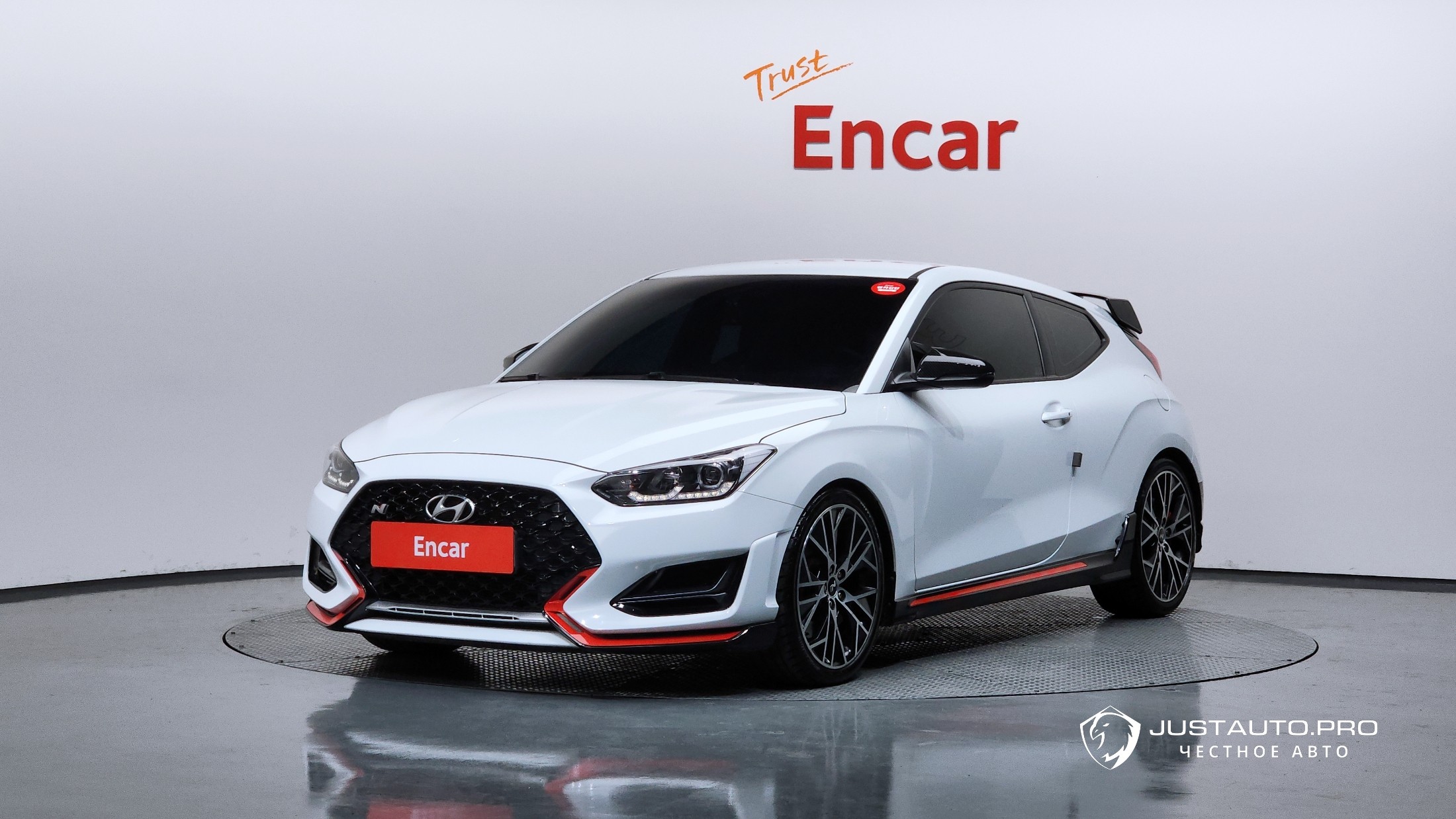 Автомобиль Hyundai Veloster