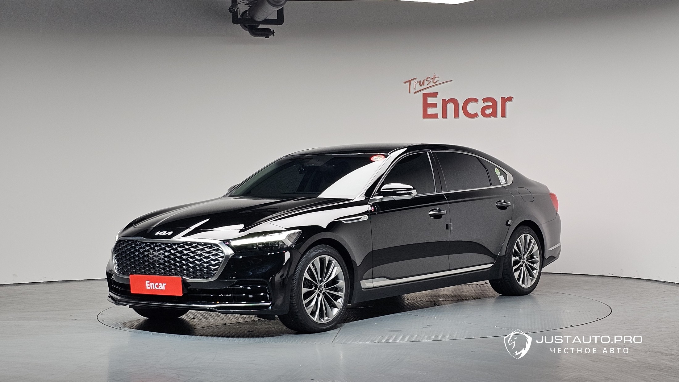 Автомобиль Kia K9