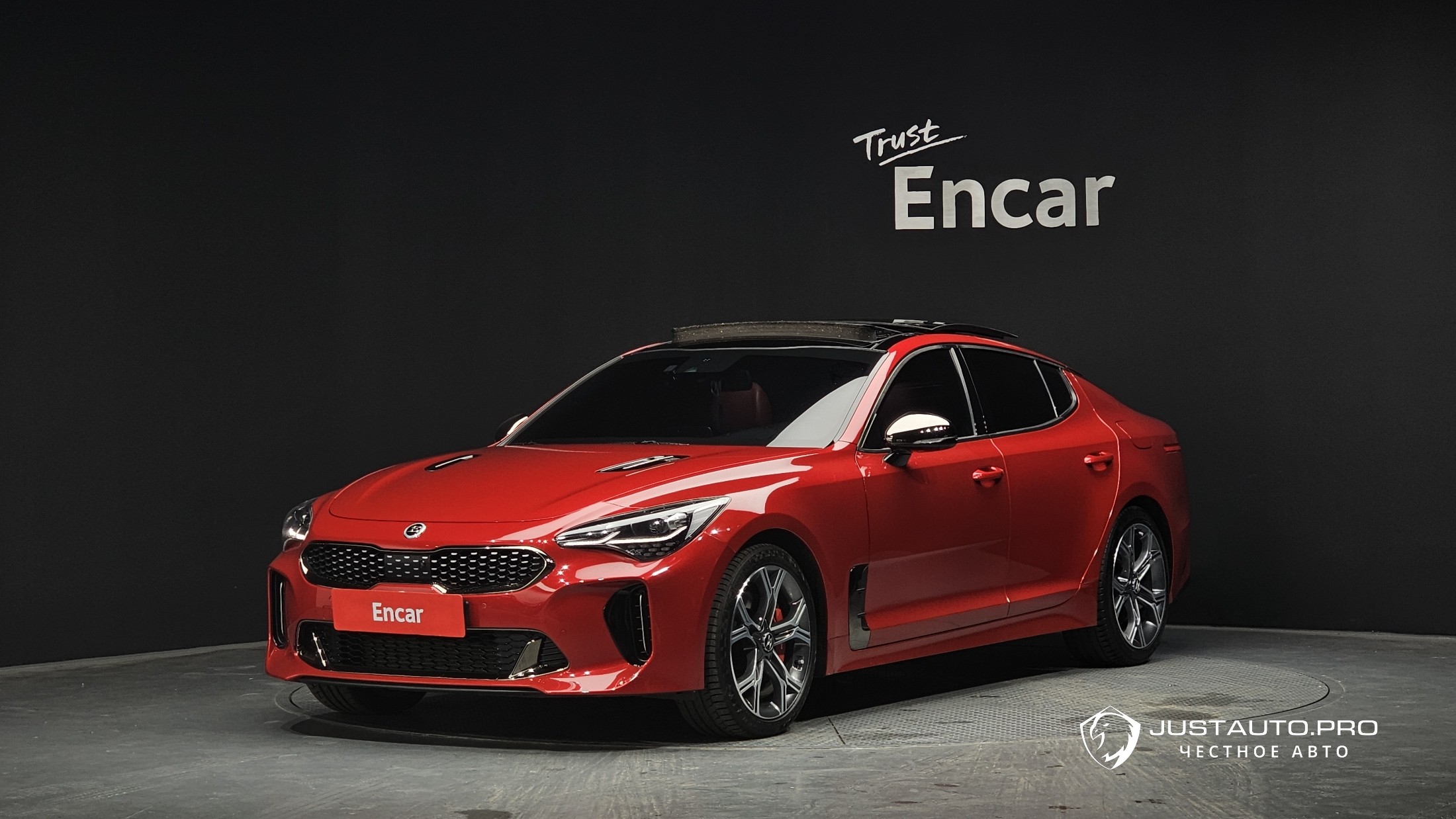 Автомобиль Kia Stinger