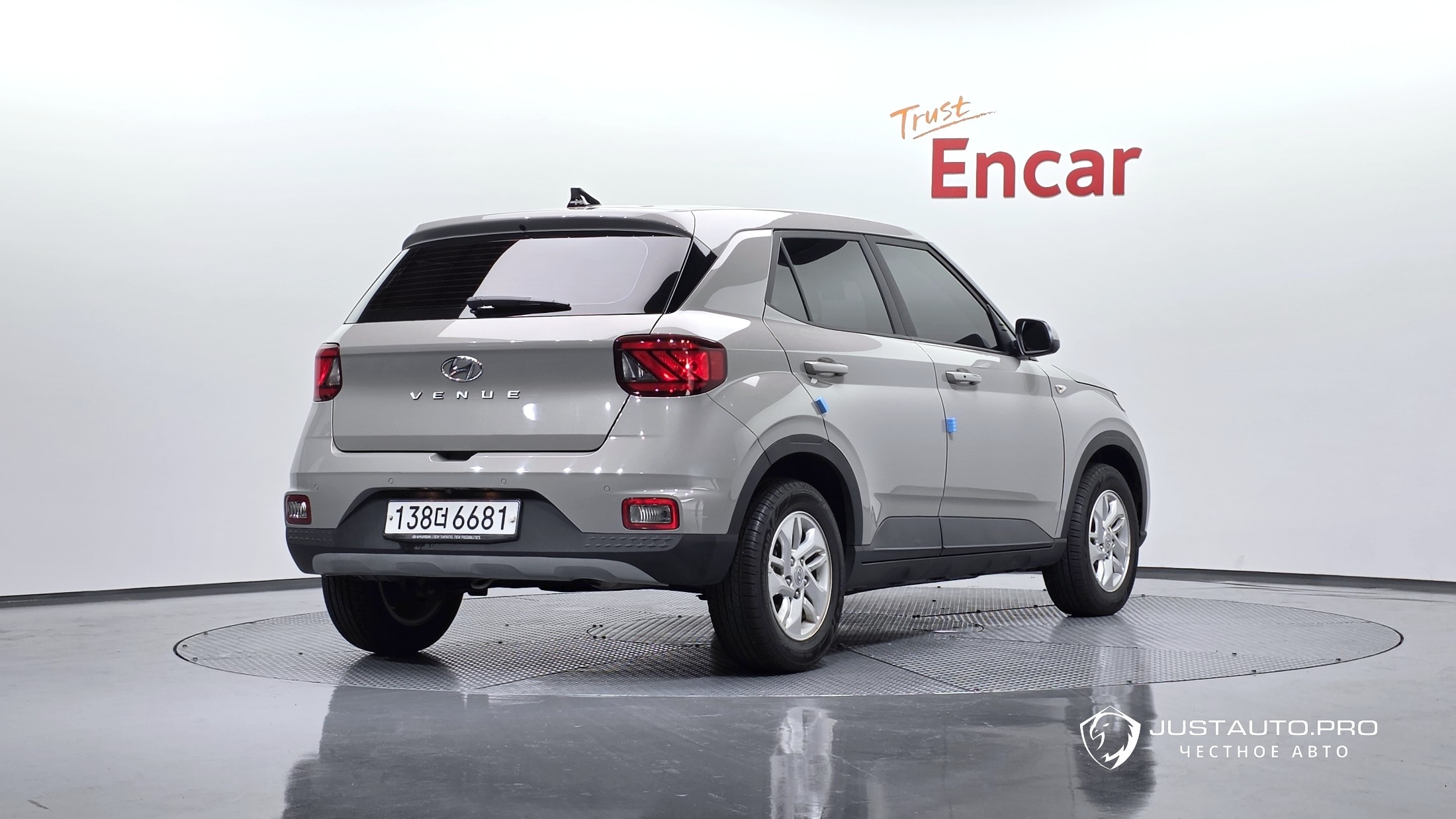 Автомобиль Hyundai Venue