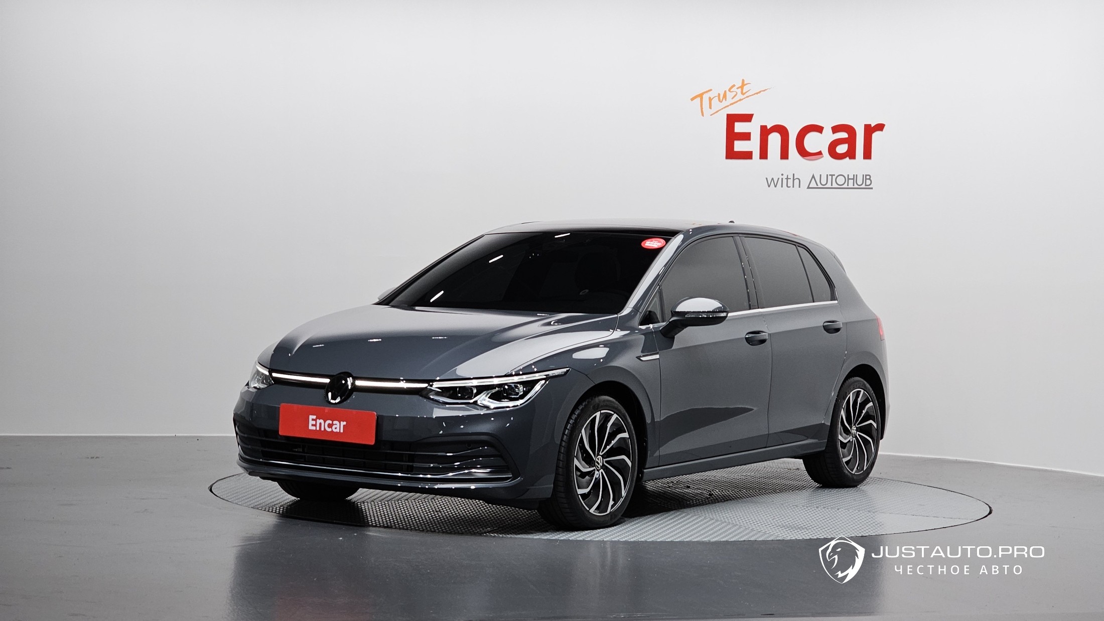 Автомобиль Volkswagen Golf