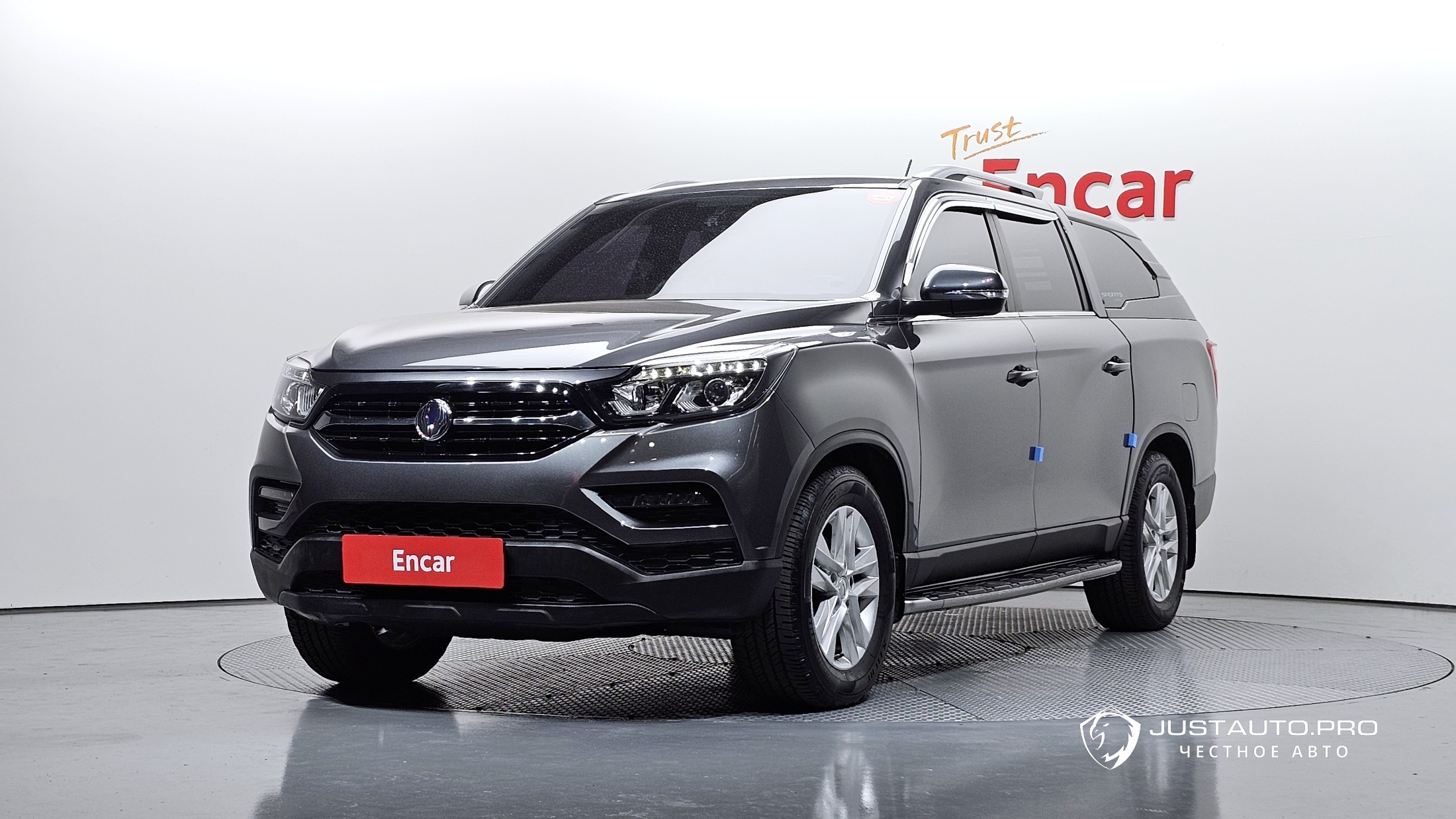 Автомобиль KG_Mobility_Ssangyong Rexton
