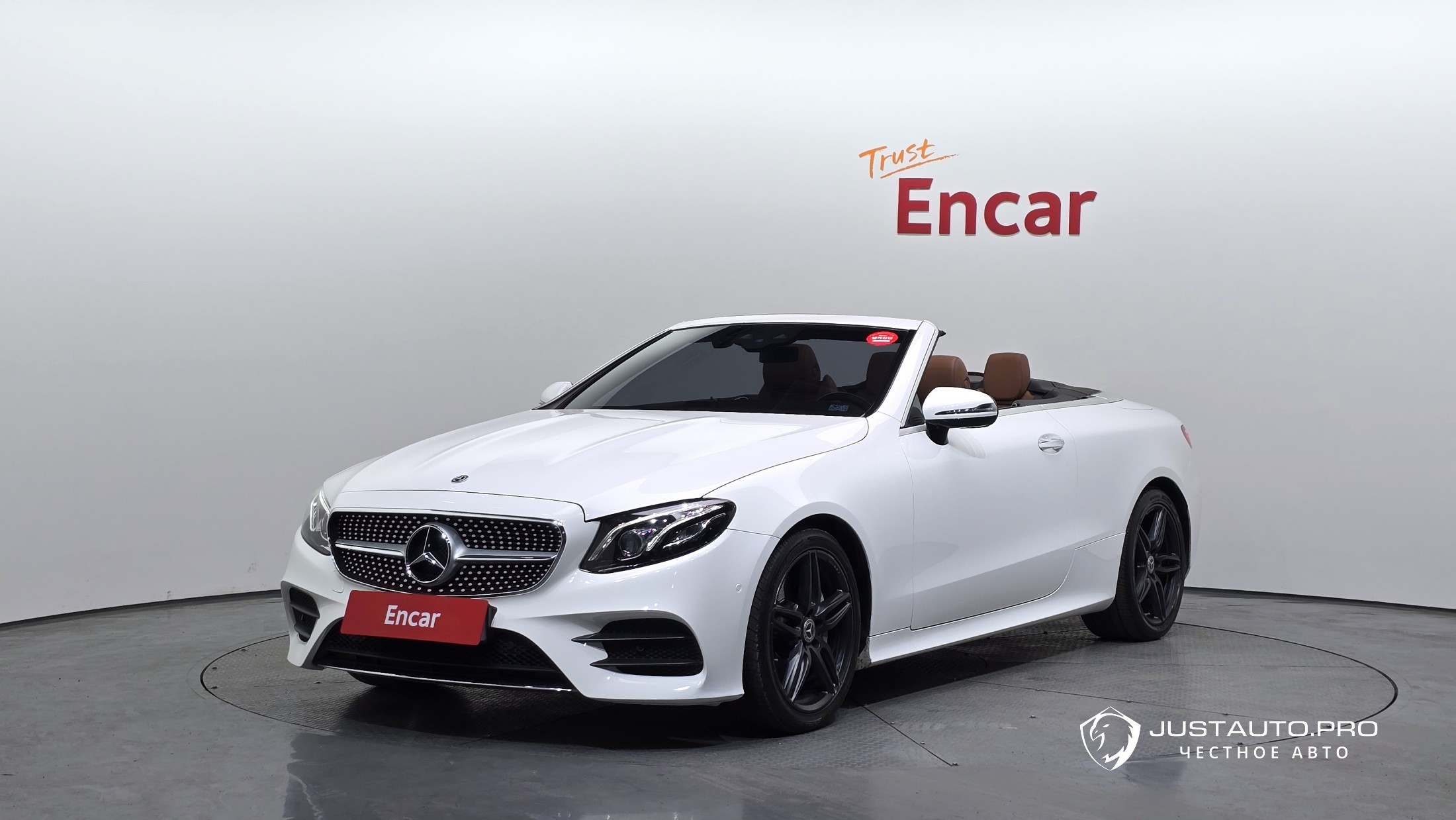 Автомобиль Mercedes-Benz E-Class