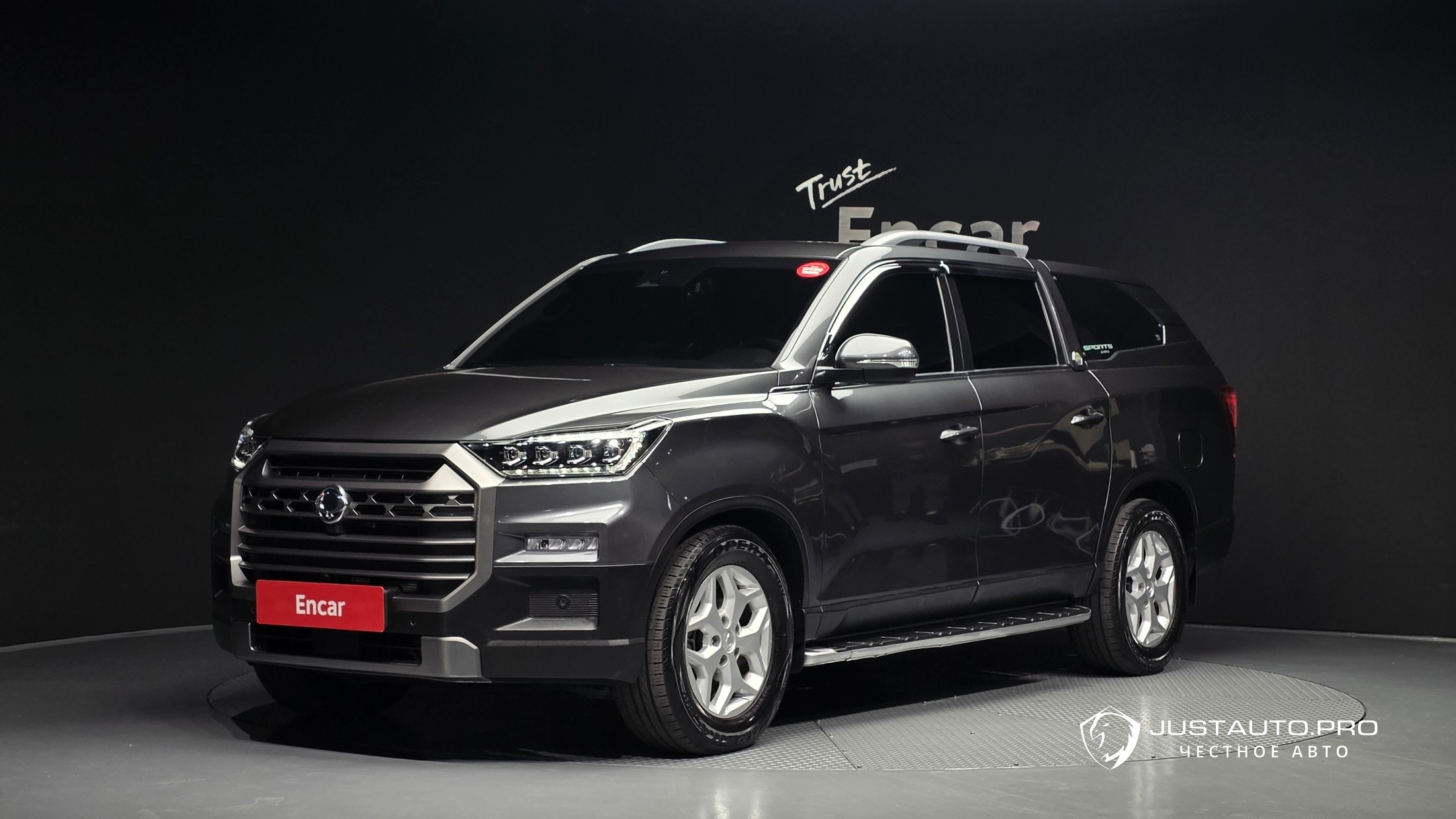 Автомобиль KG_Mobility_Ssangyong Rexton