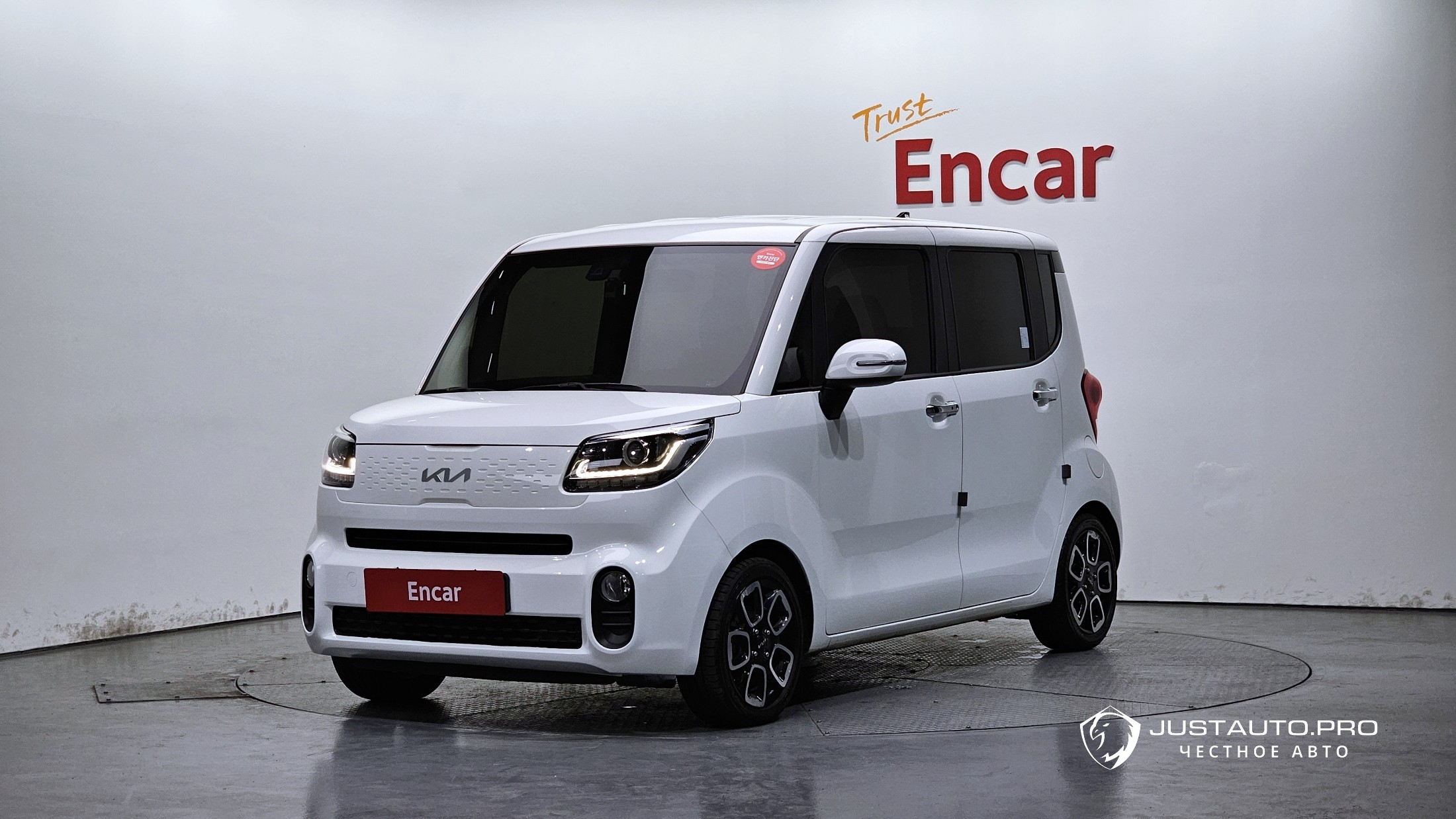 Автомобиль Kia RAY