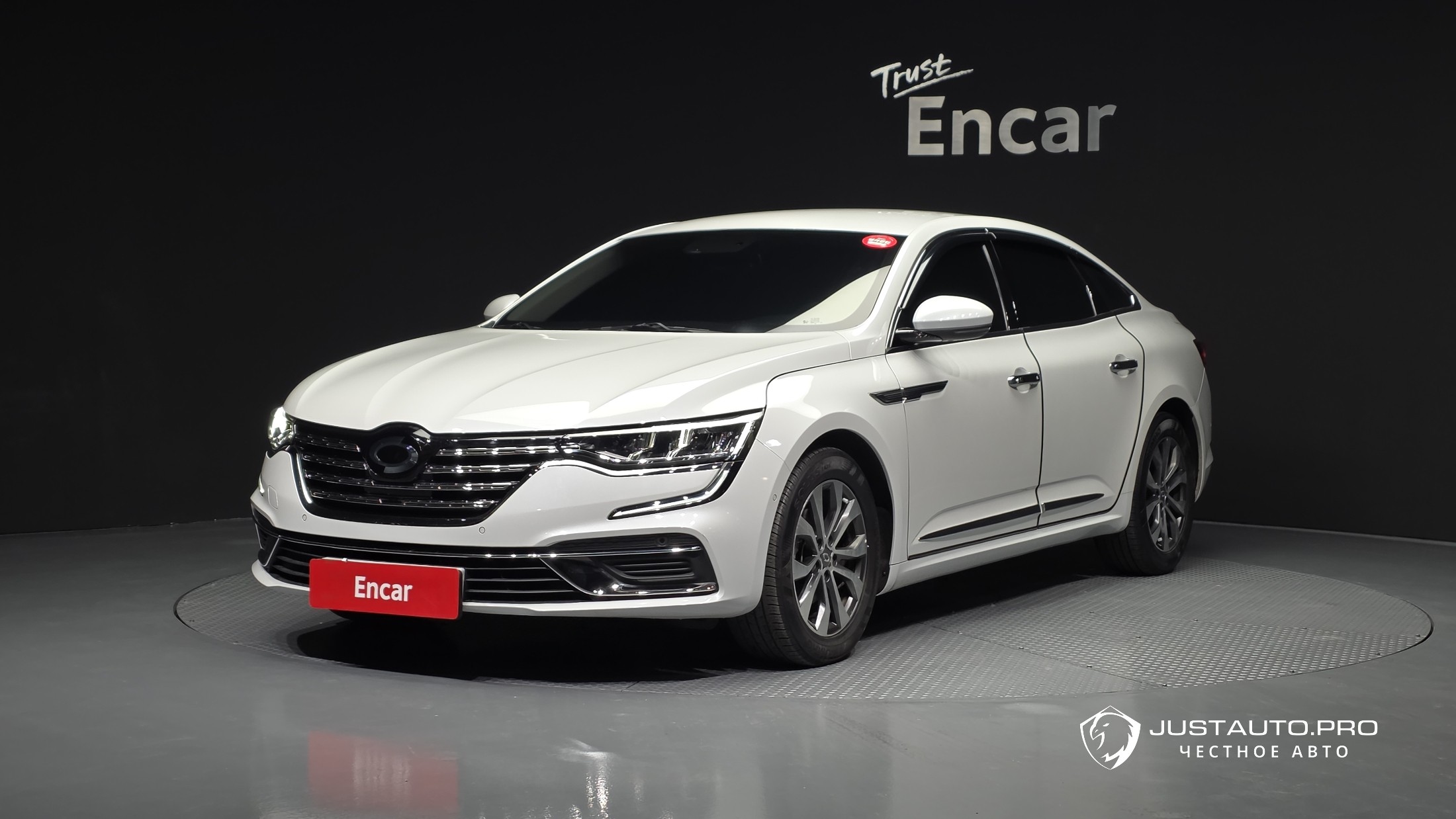 Автомобиль Renault-KoreaSamsung SM6