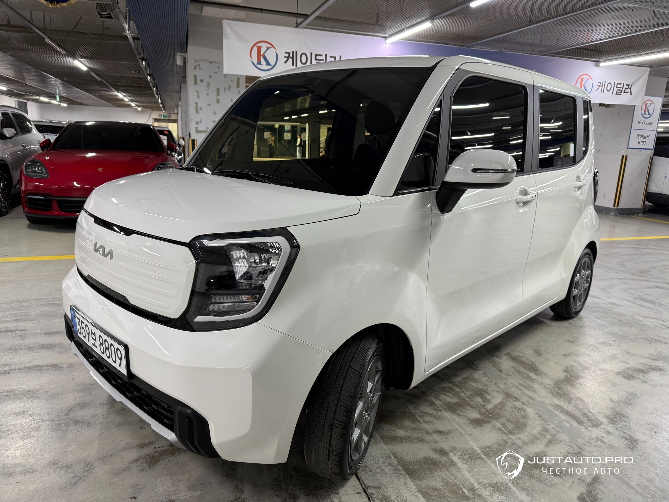 Автомобиль Kia RAY