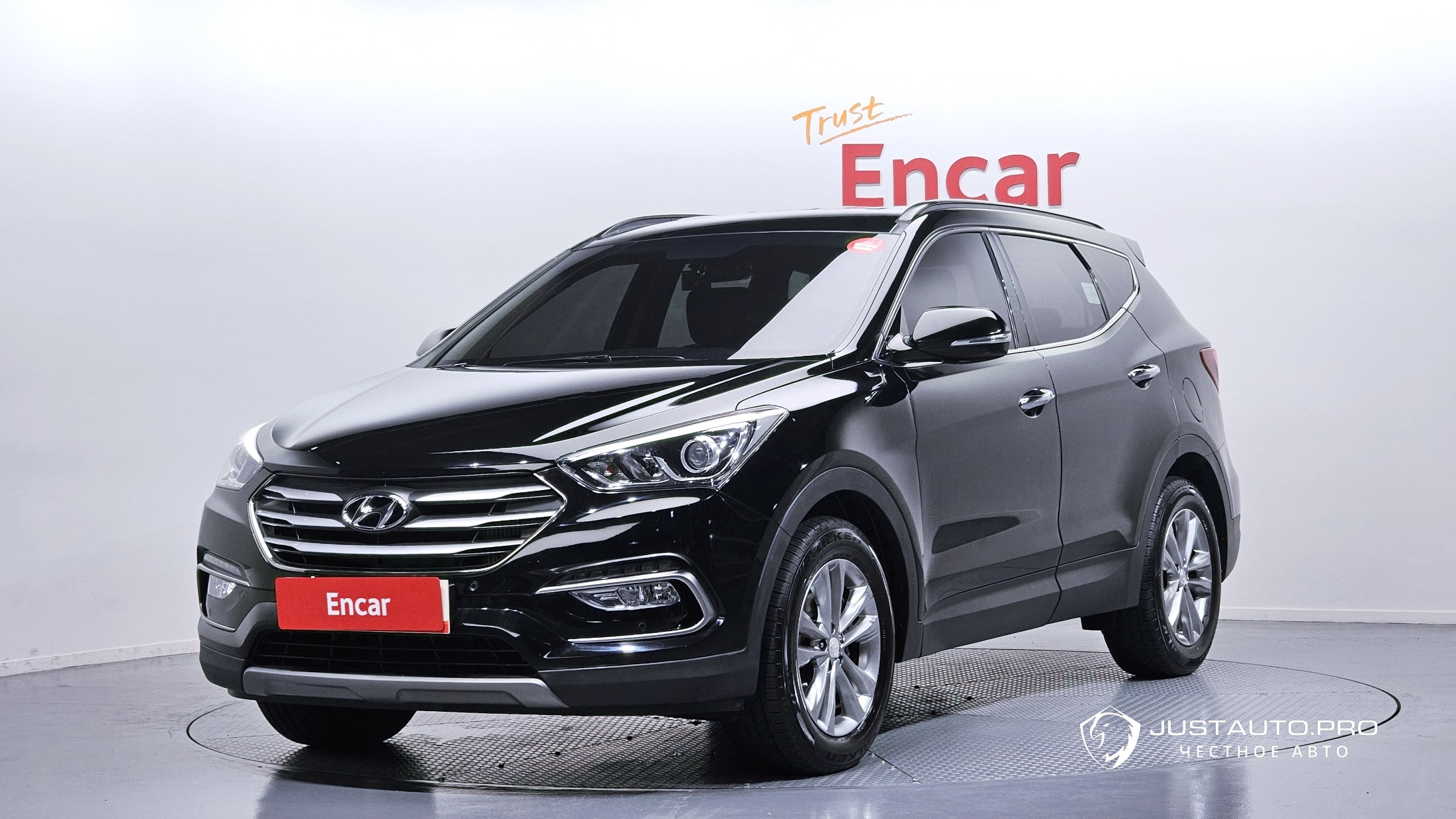 Автомобиль Hyundai Santafe