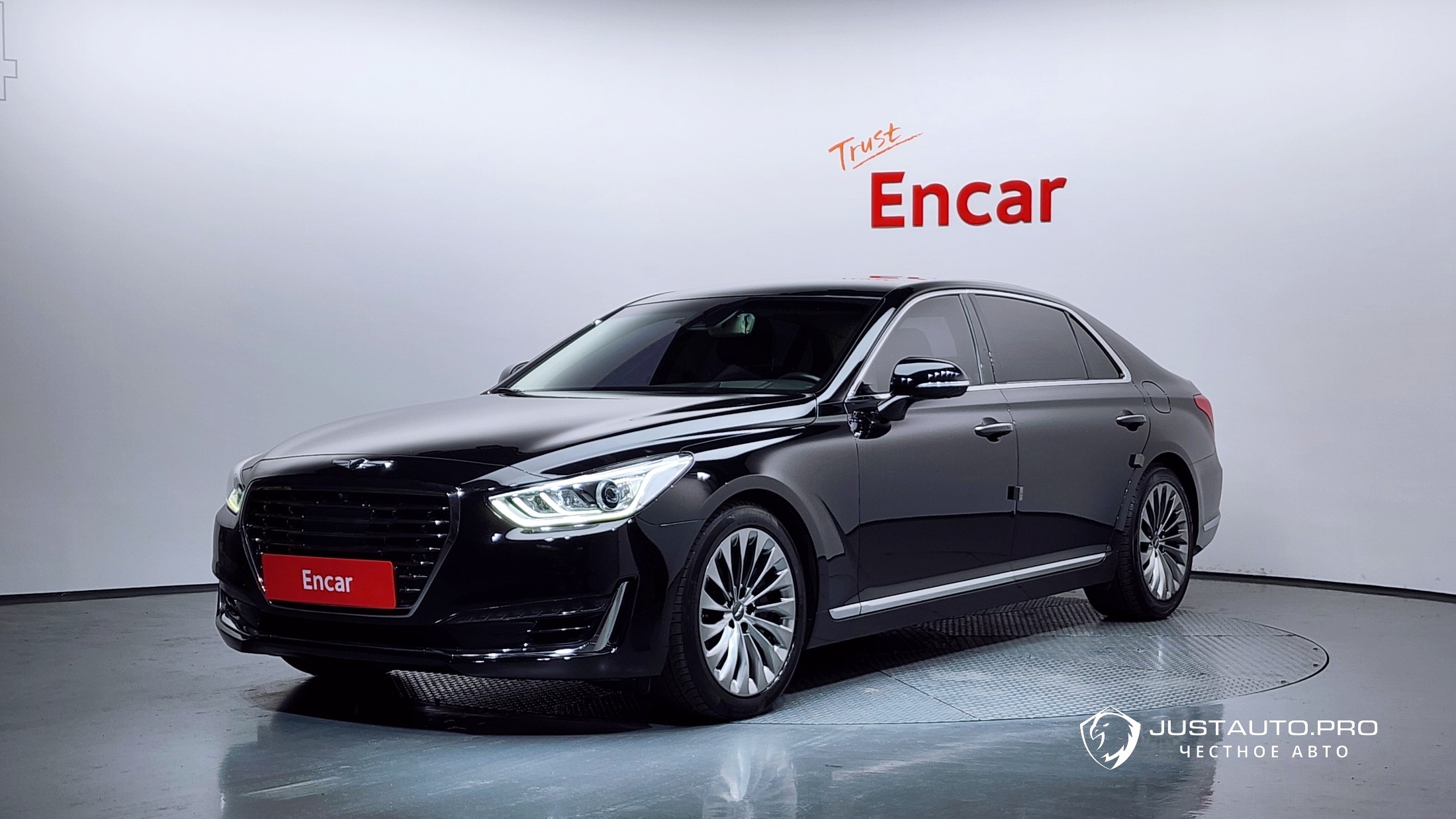 Автомобиль Genesis EQ900