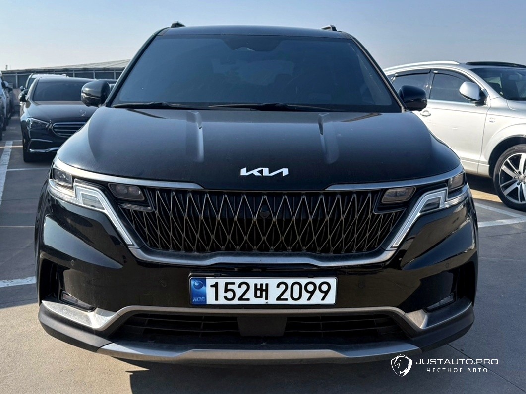 Автомобиль Kia Canival