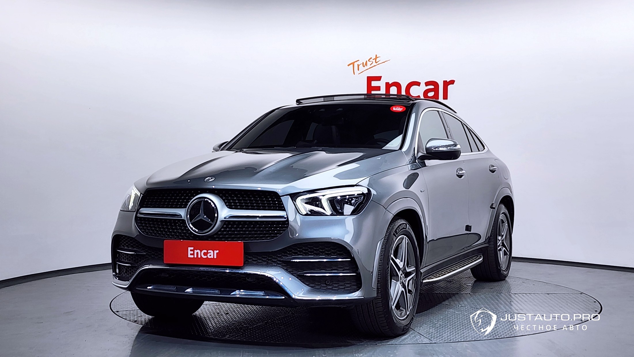 Автомобиль Mercedes-Benz GLE-Class