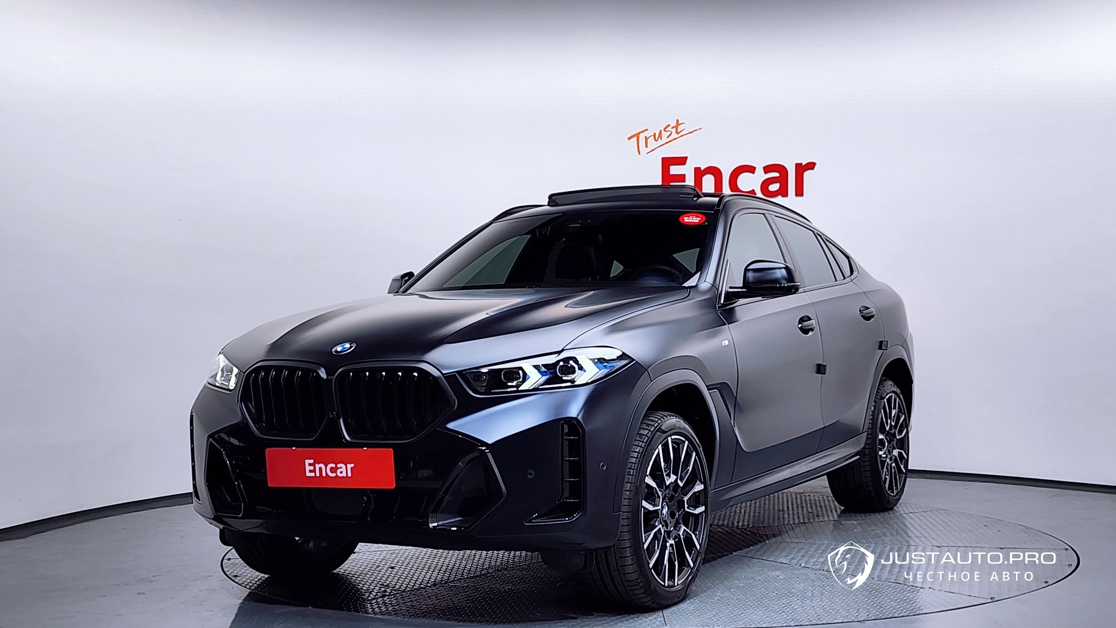 Автомобиль BMW X6