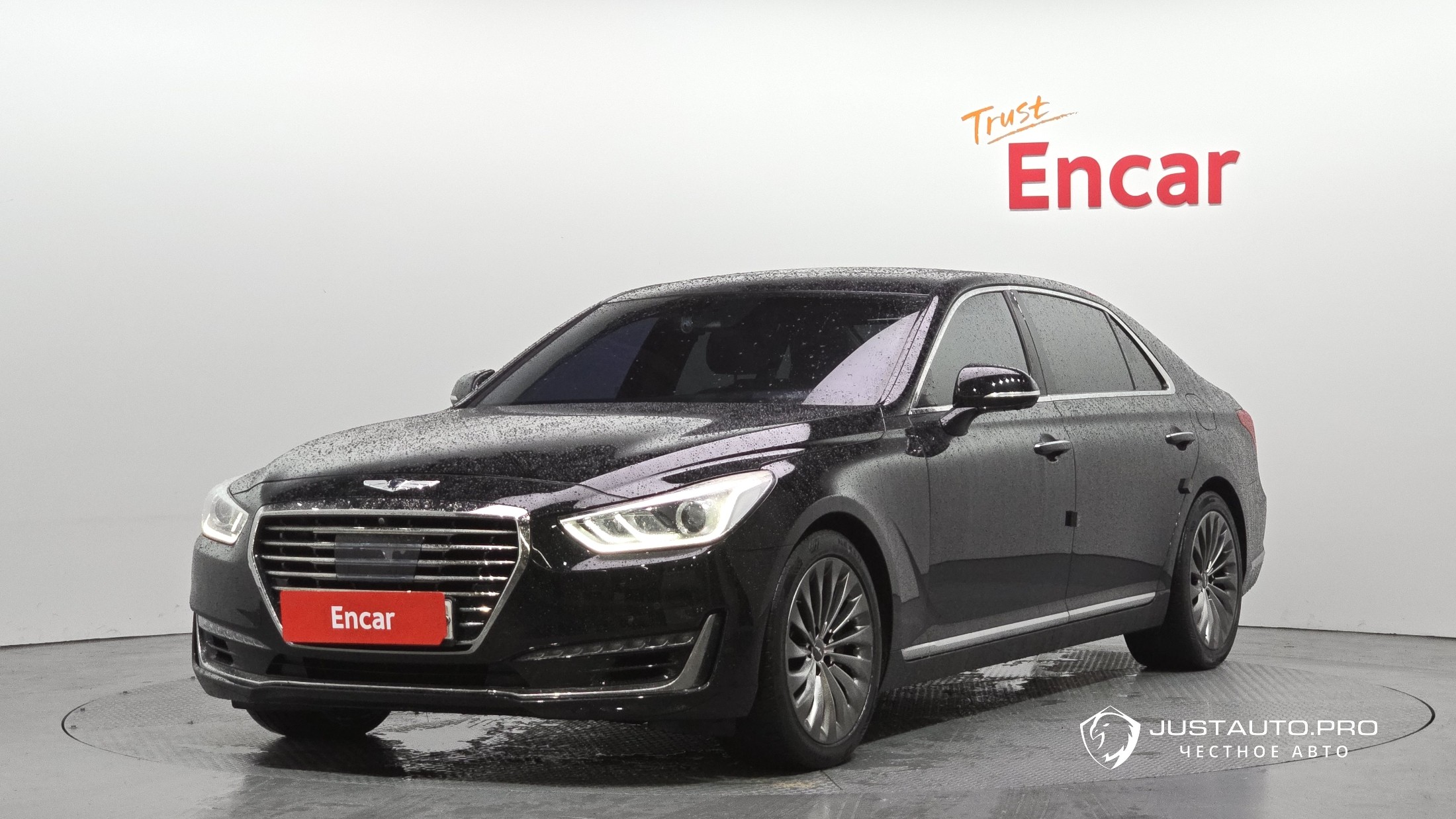 Автомобиль Genesis EQ900