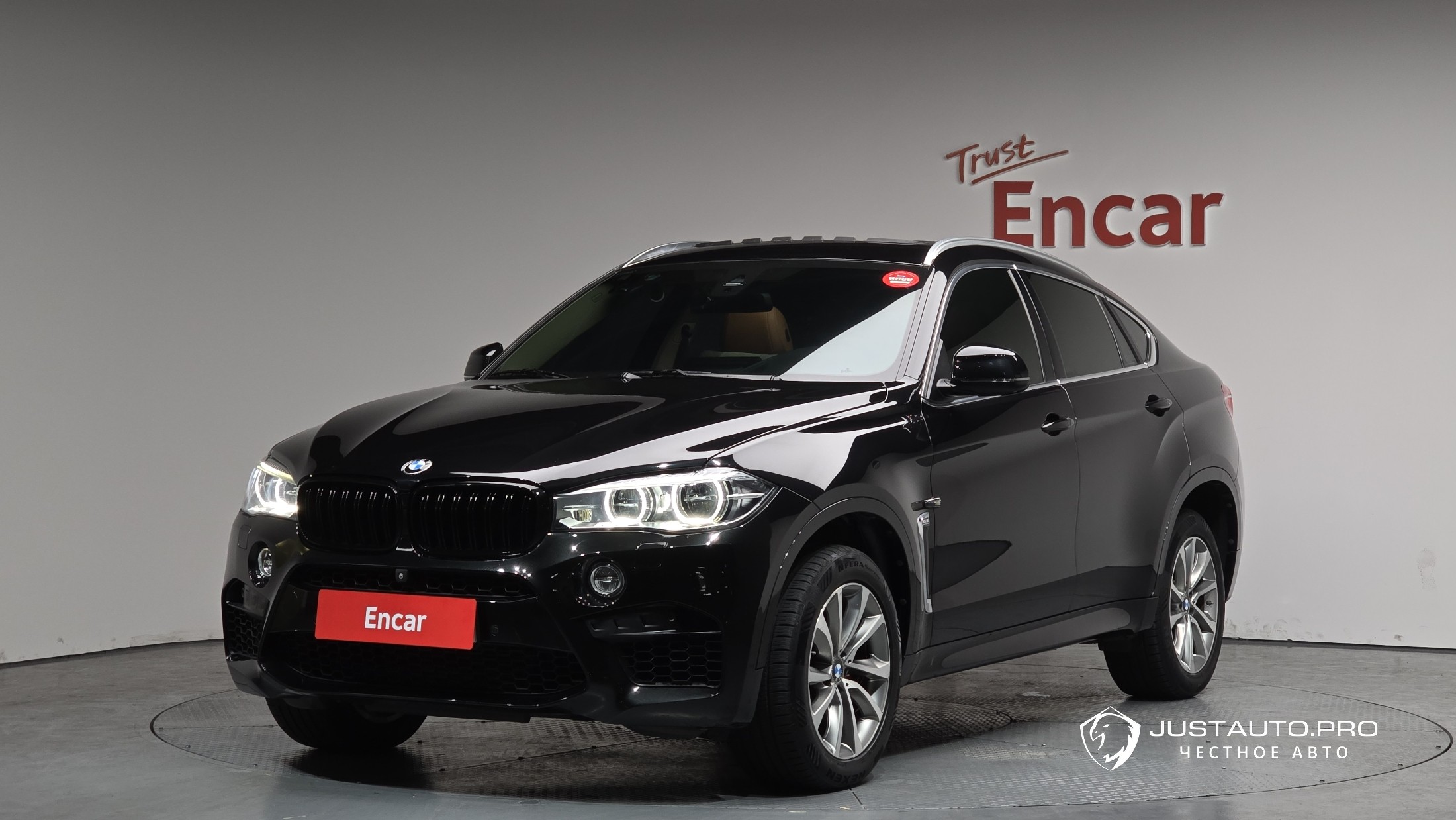 Автомобиль BMW X6