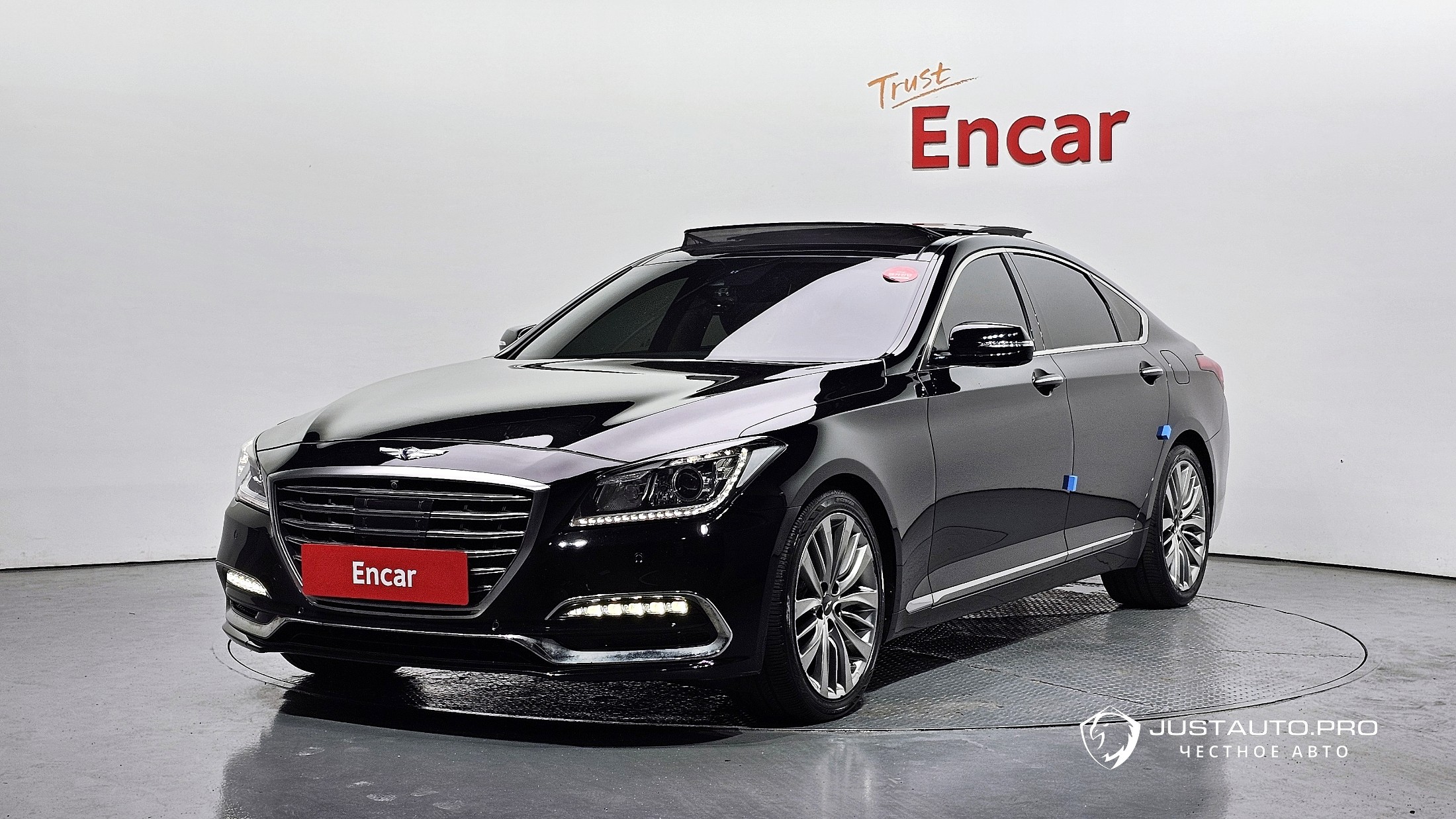 Автомобиль Genesis G80