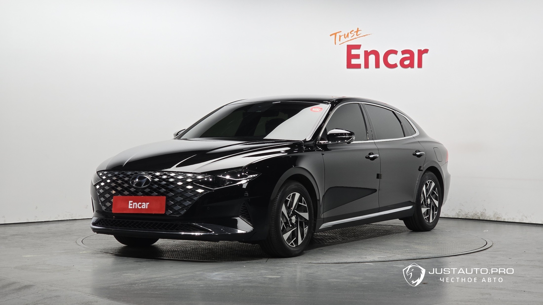 Автомобиль Hyundai Grandeur
