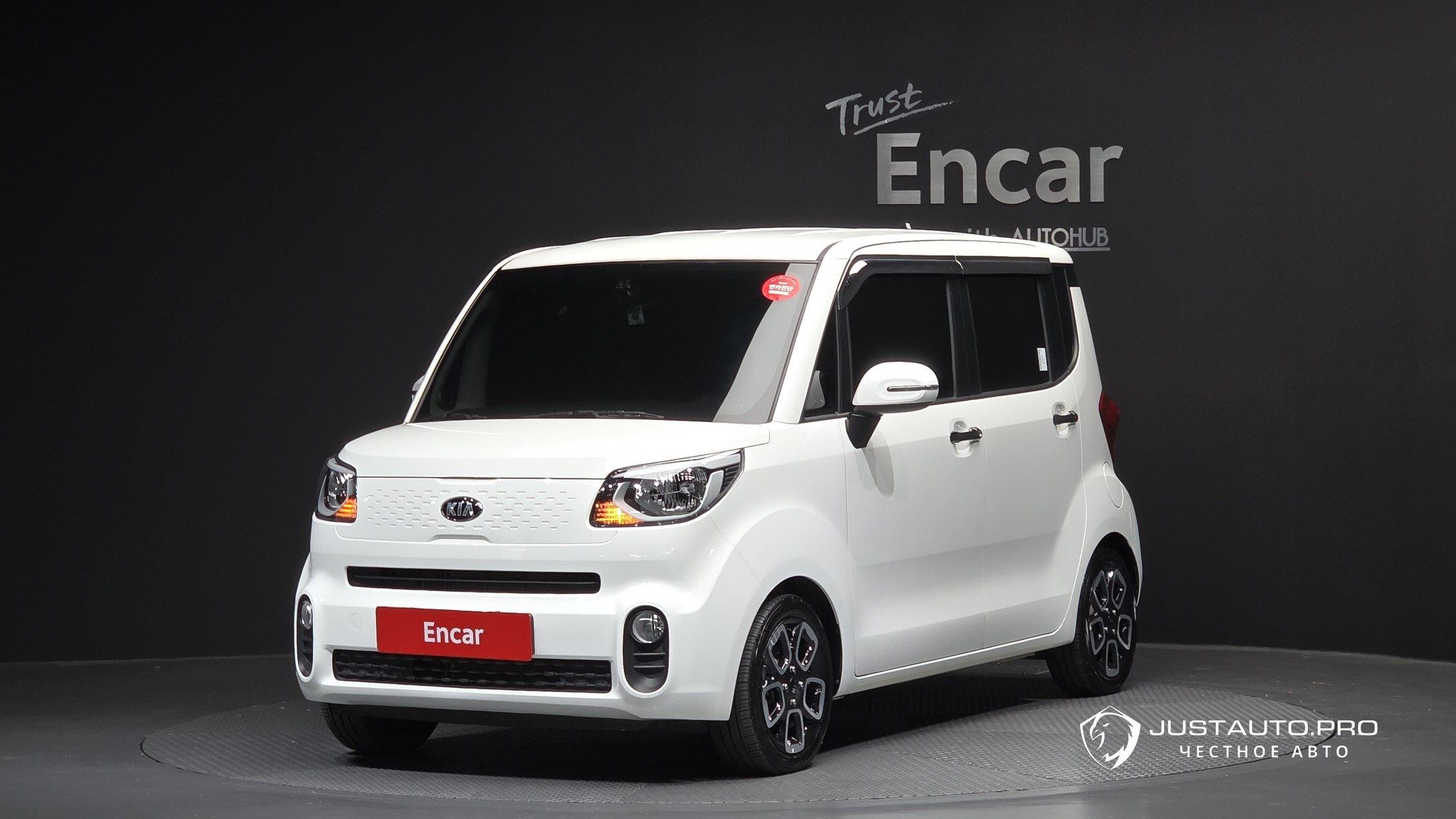 Автомобиль Kia RAY
