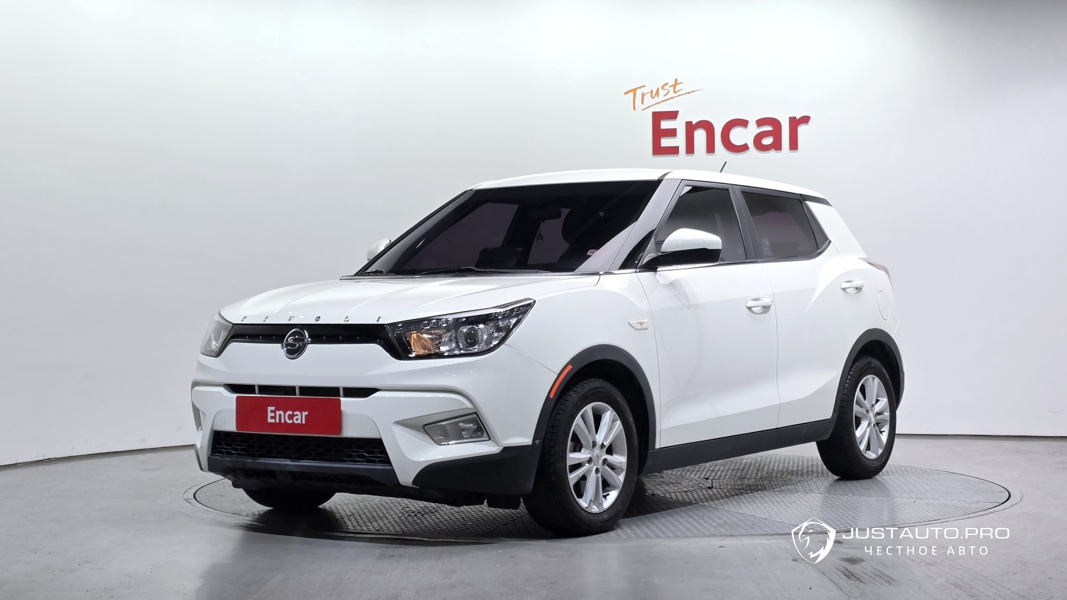 Автомобиль KG_Mobility_Ssangyong TIBOLI
