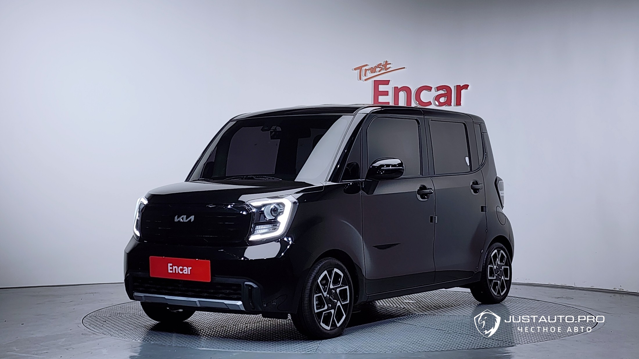 Автомобиль Kia RAY