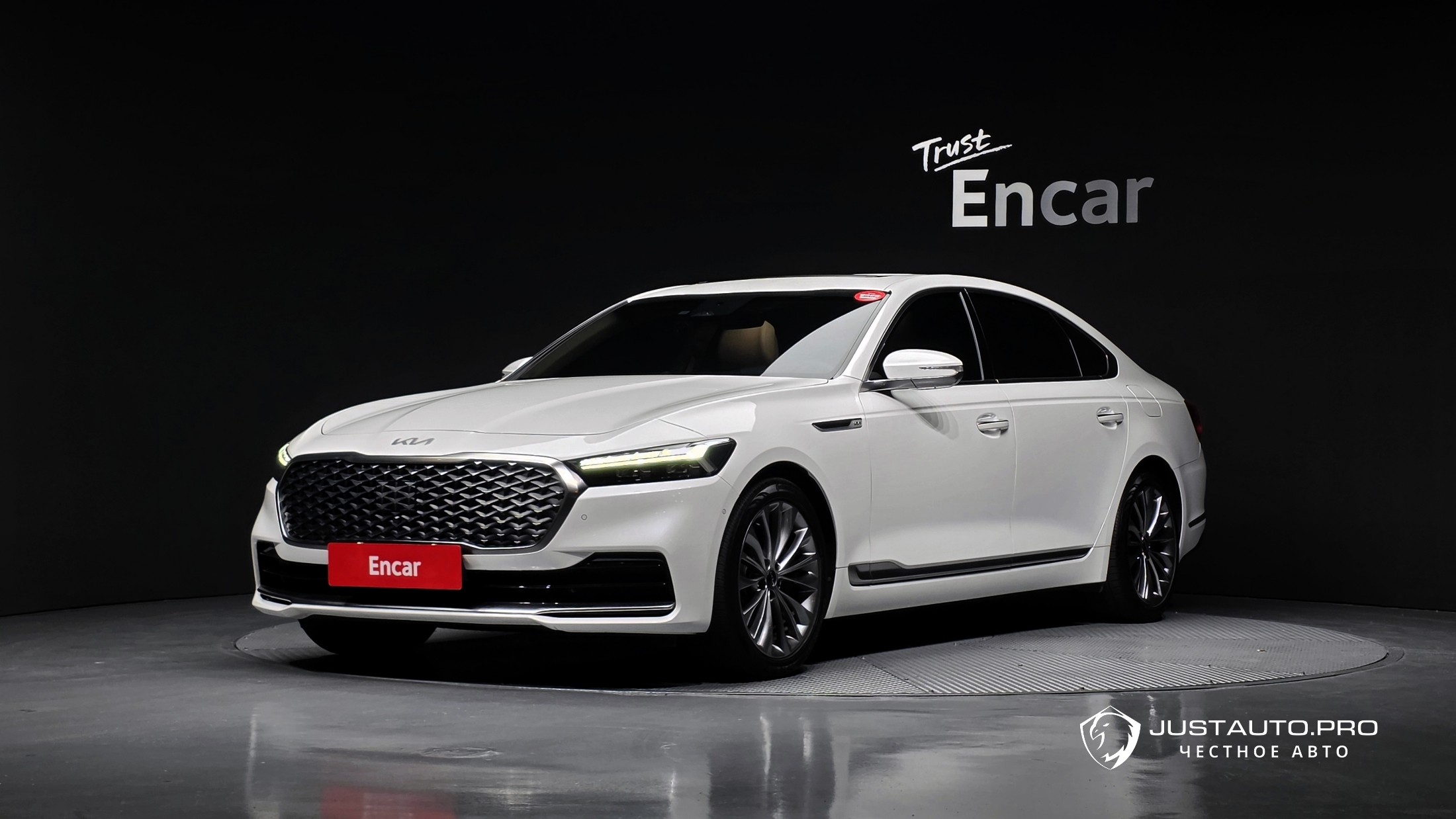 Автомобиль Kia K9