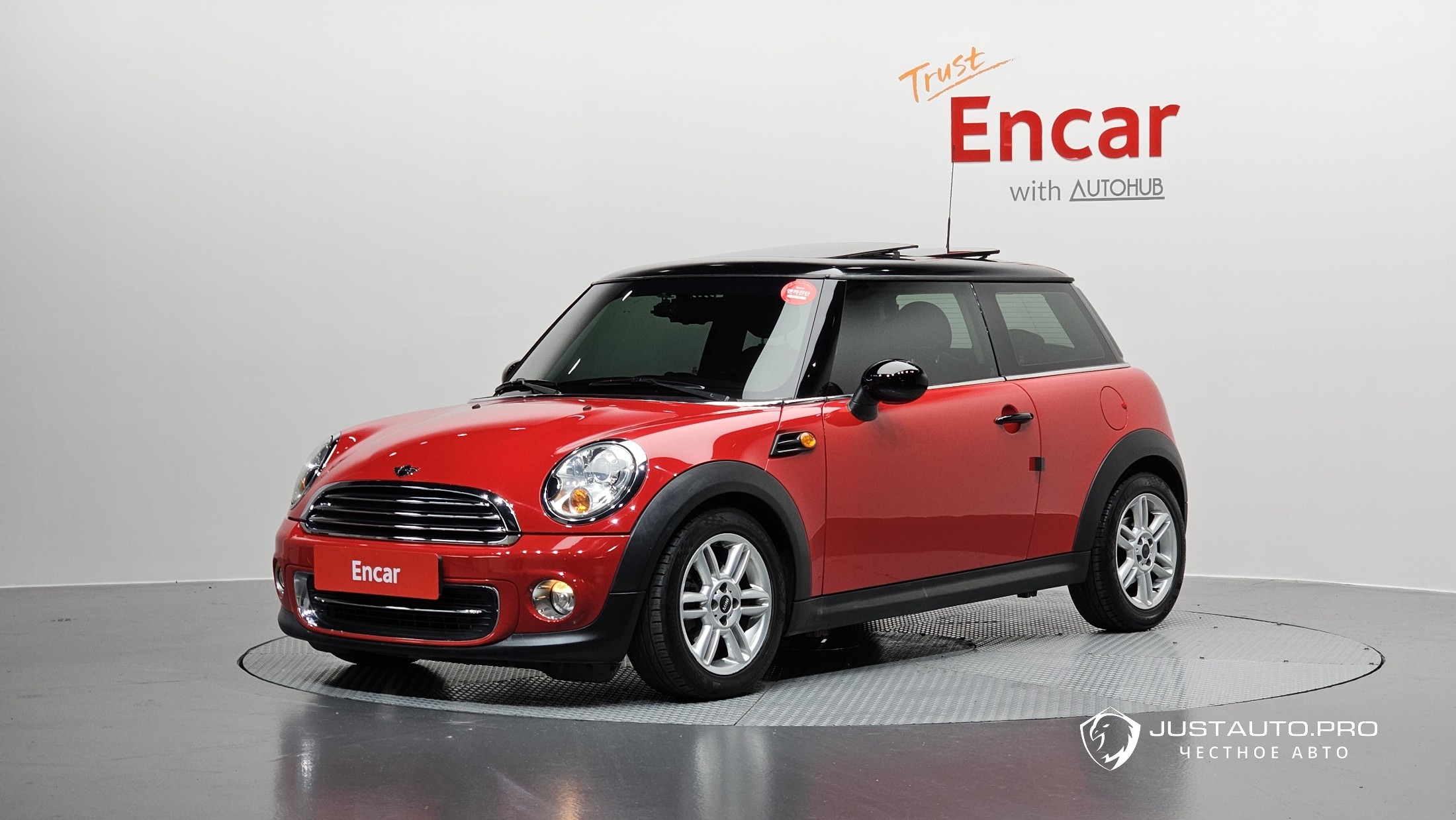 Автомобиль Mini Cooper