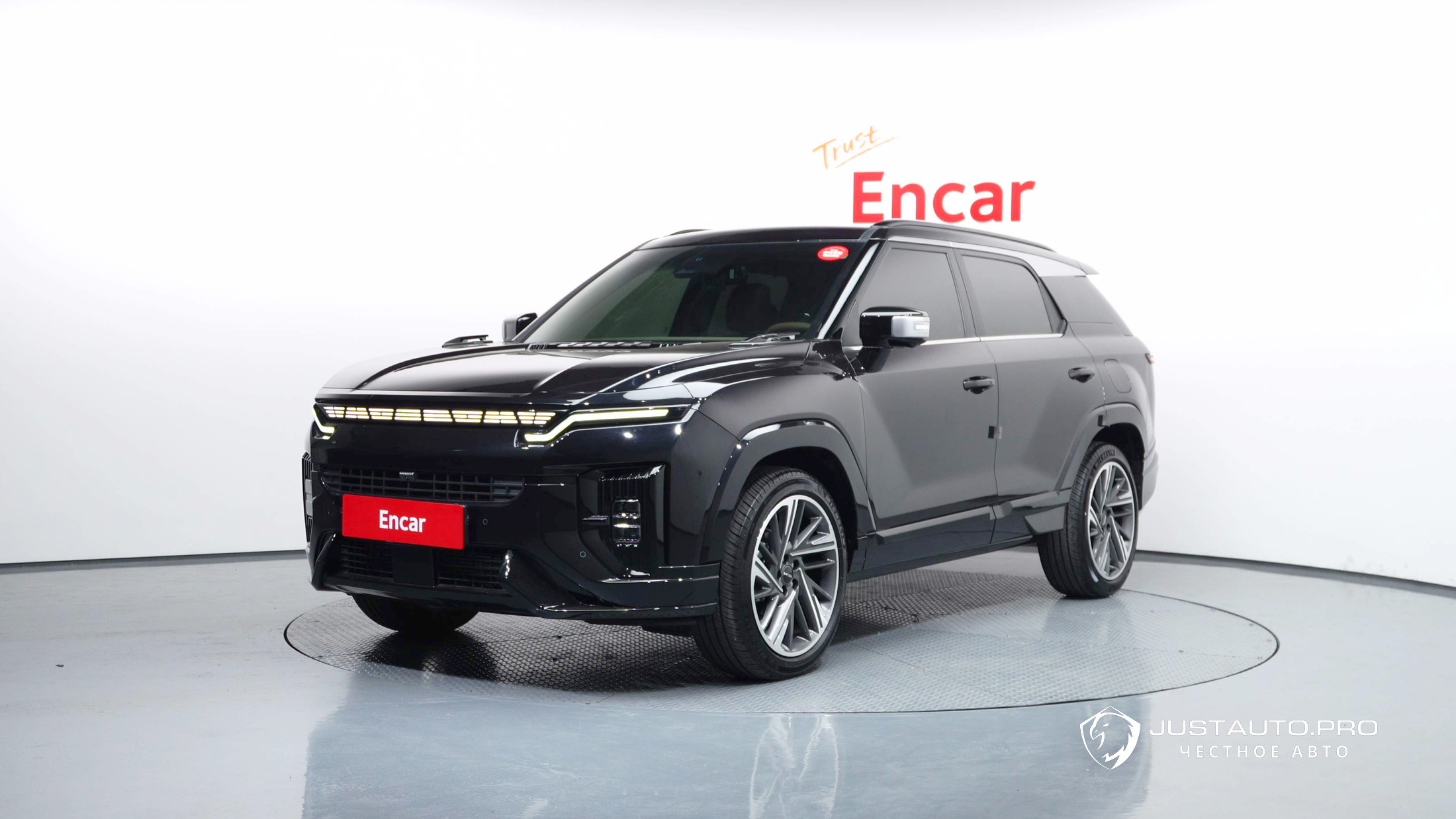 Автомобиль KG_Mobility_Ssangyong Actyon