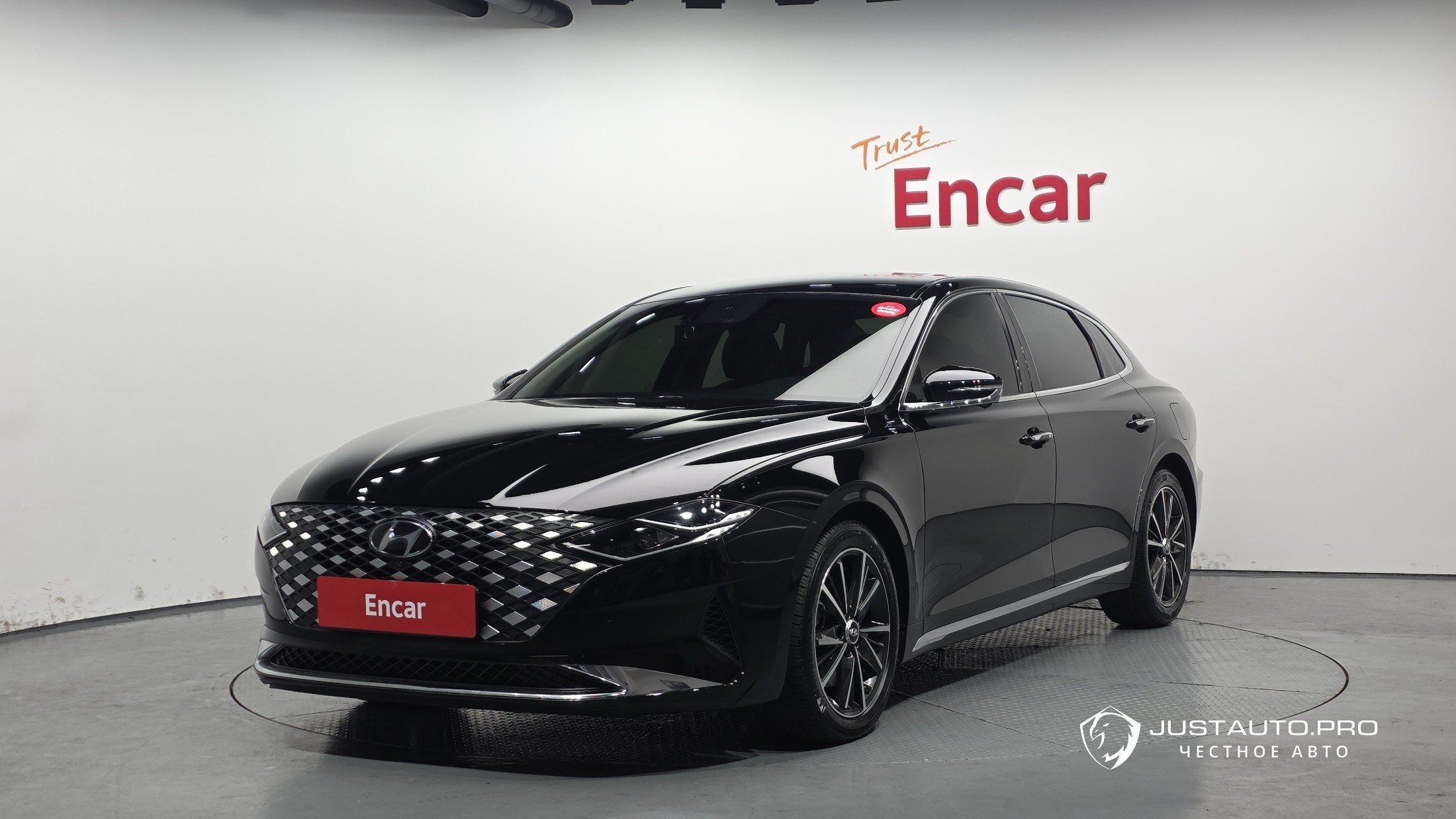 Автомобиль Hyundai Grandeur