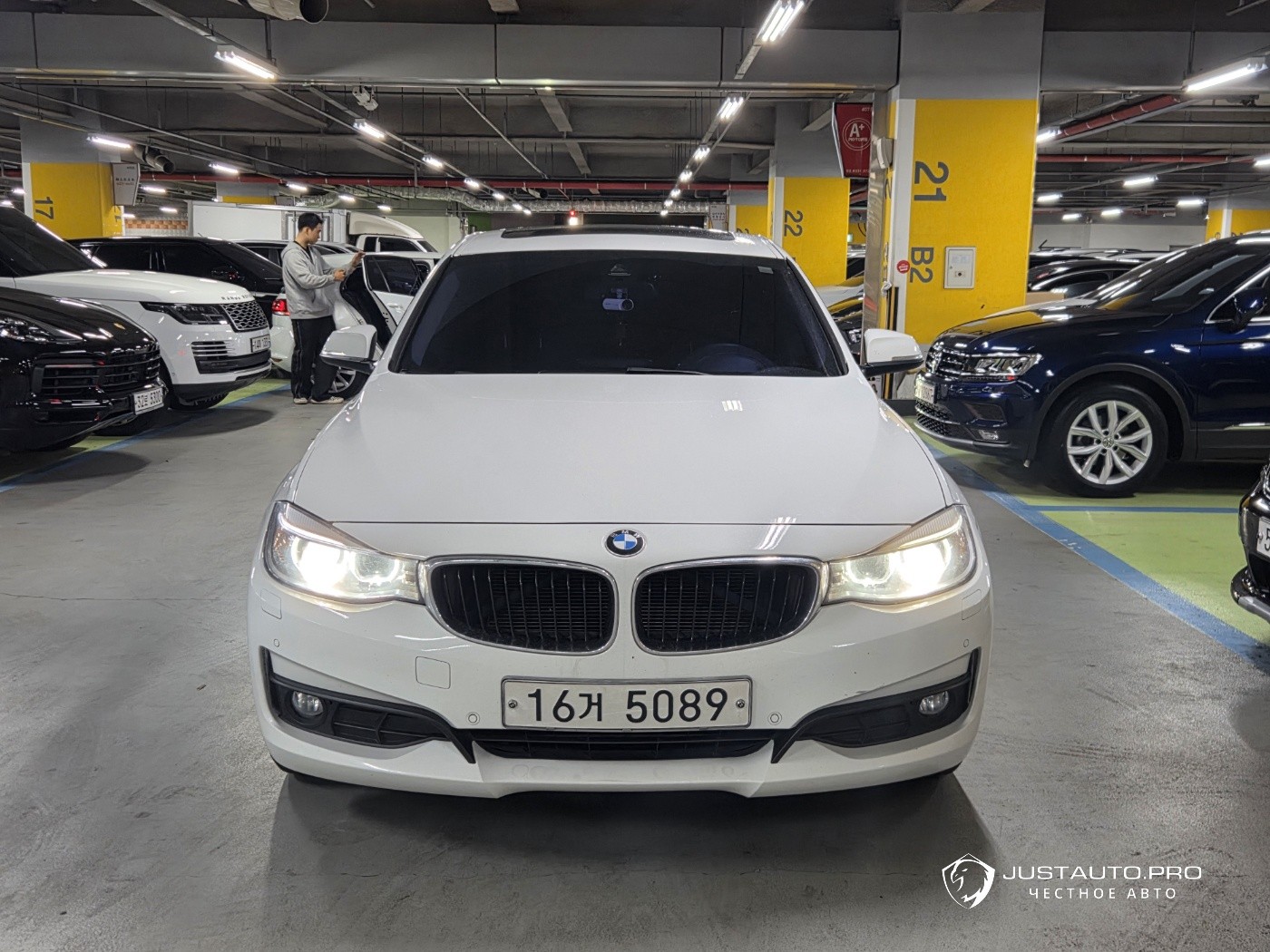 Автомобиль BMW Gran Turismo