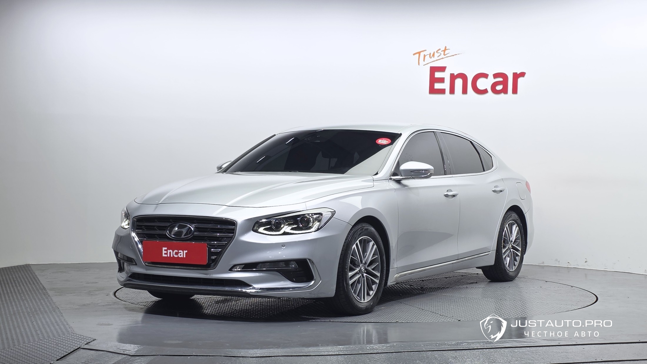Автомобиль Hyundai Grandeur