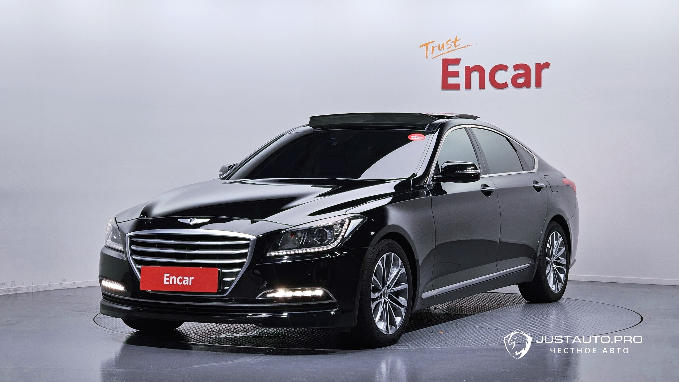Автомобиль Hyundai Genesis