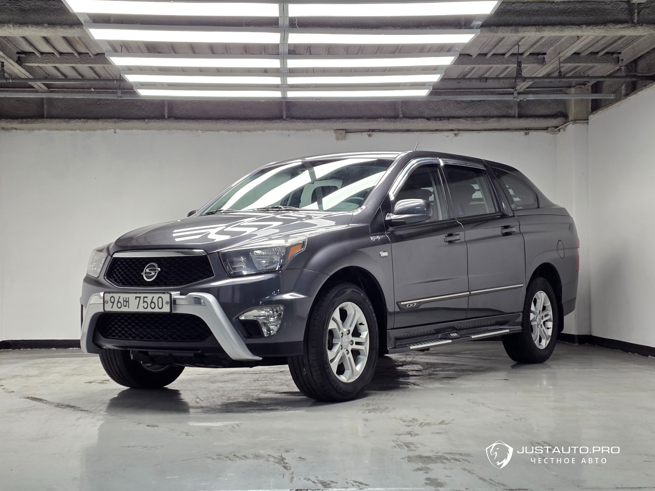 Автомобиль KG_Mobility_Ssangyong KORANDO