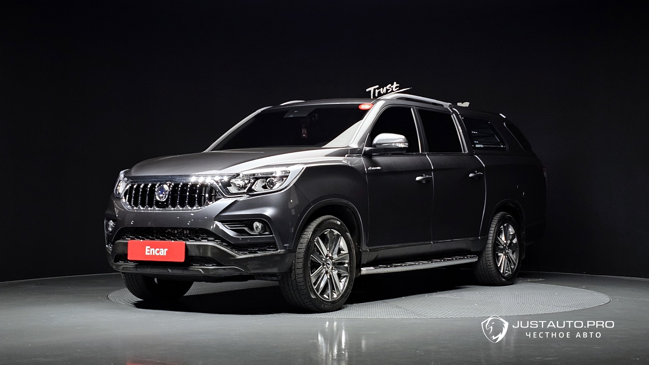 Автомобиль KG_Mobility_Ssangyong Rexton