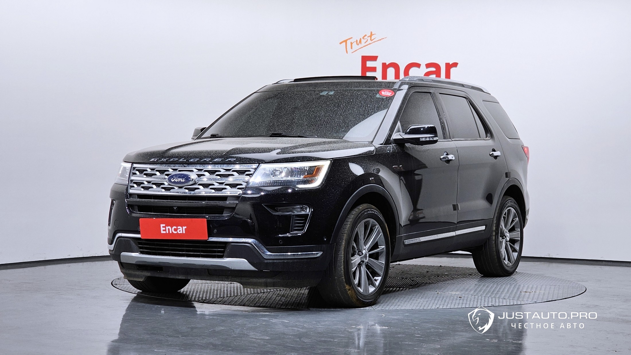 Автомобиль Ford Explorer