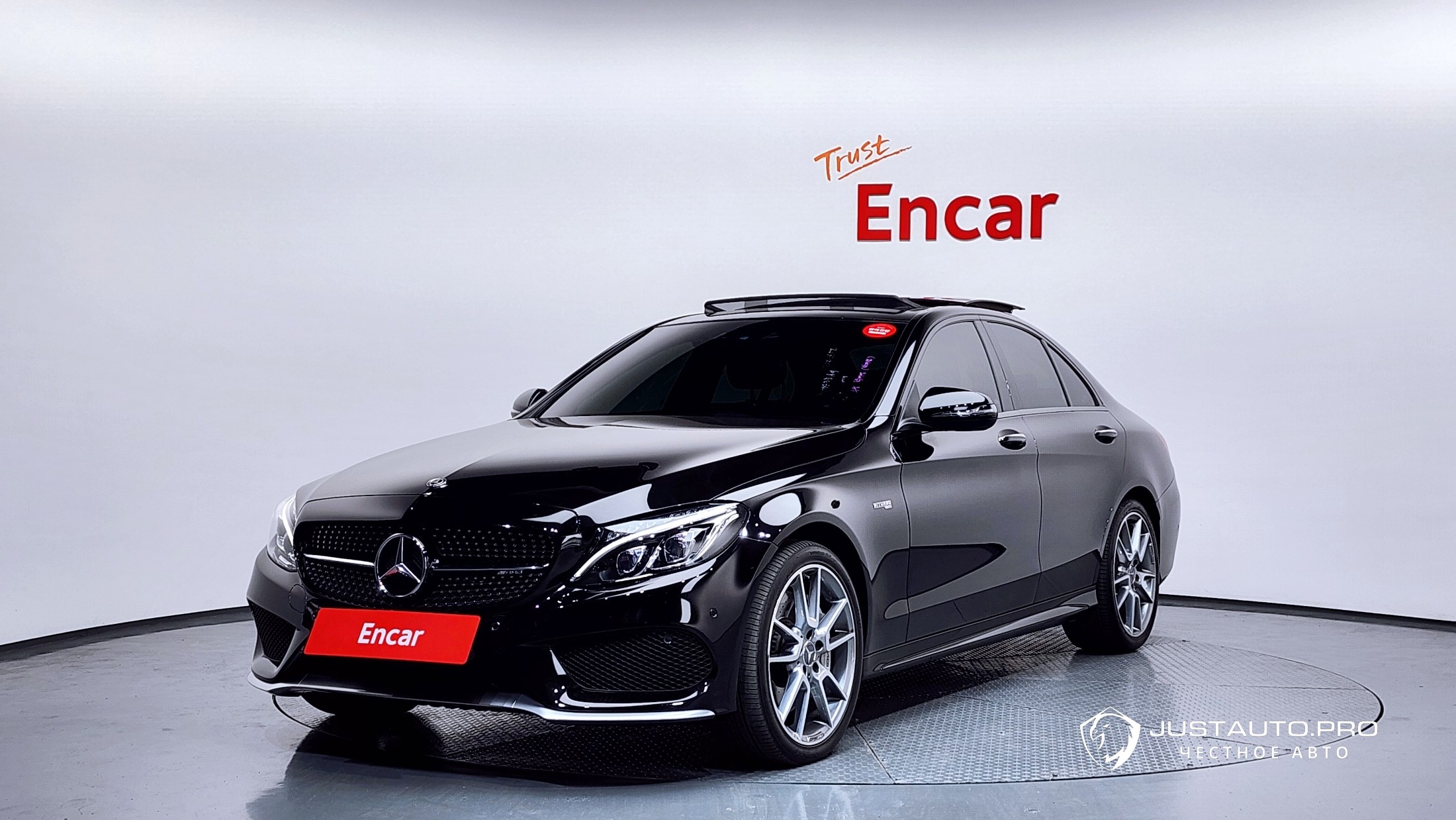 Автомобиль Mercedes-Benz C-Class