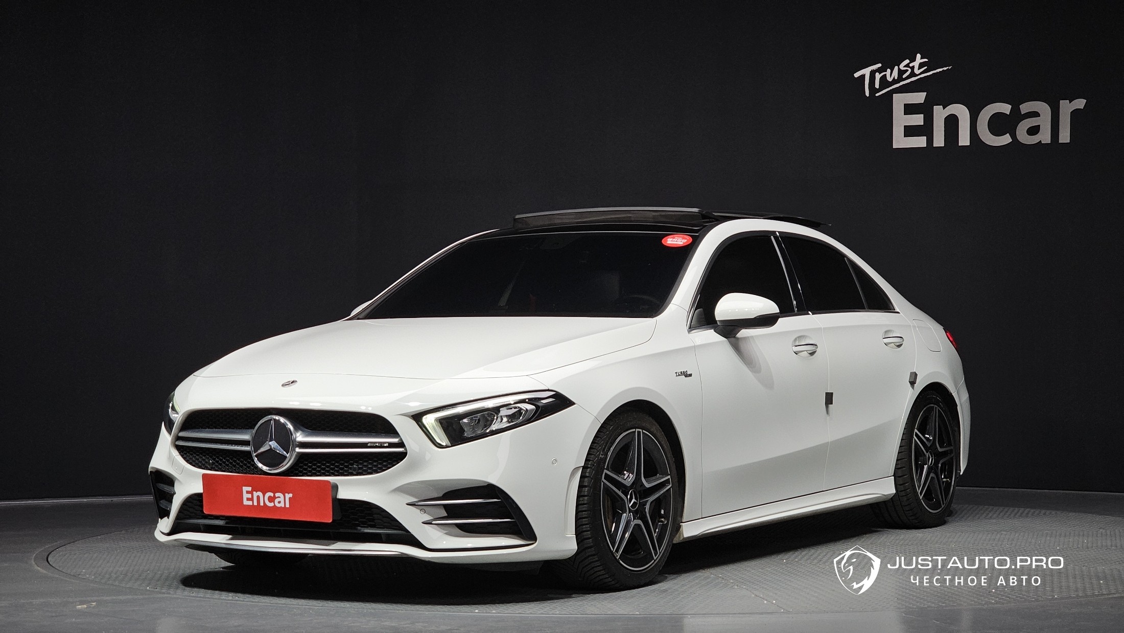 Автомобиль Mercedes-Benz A-Class