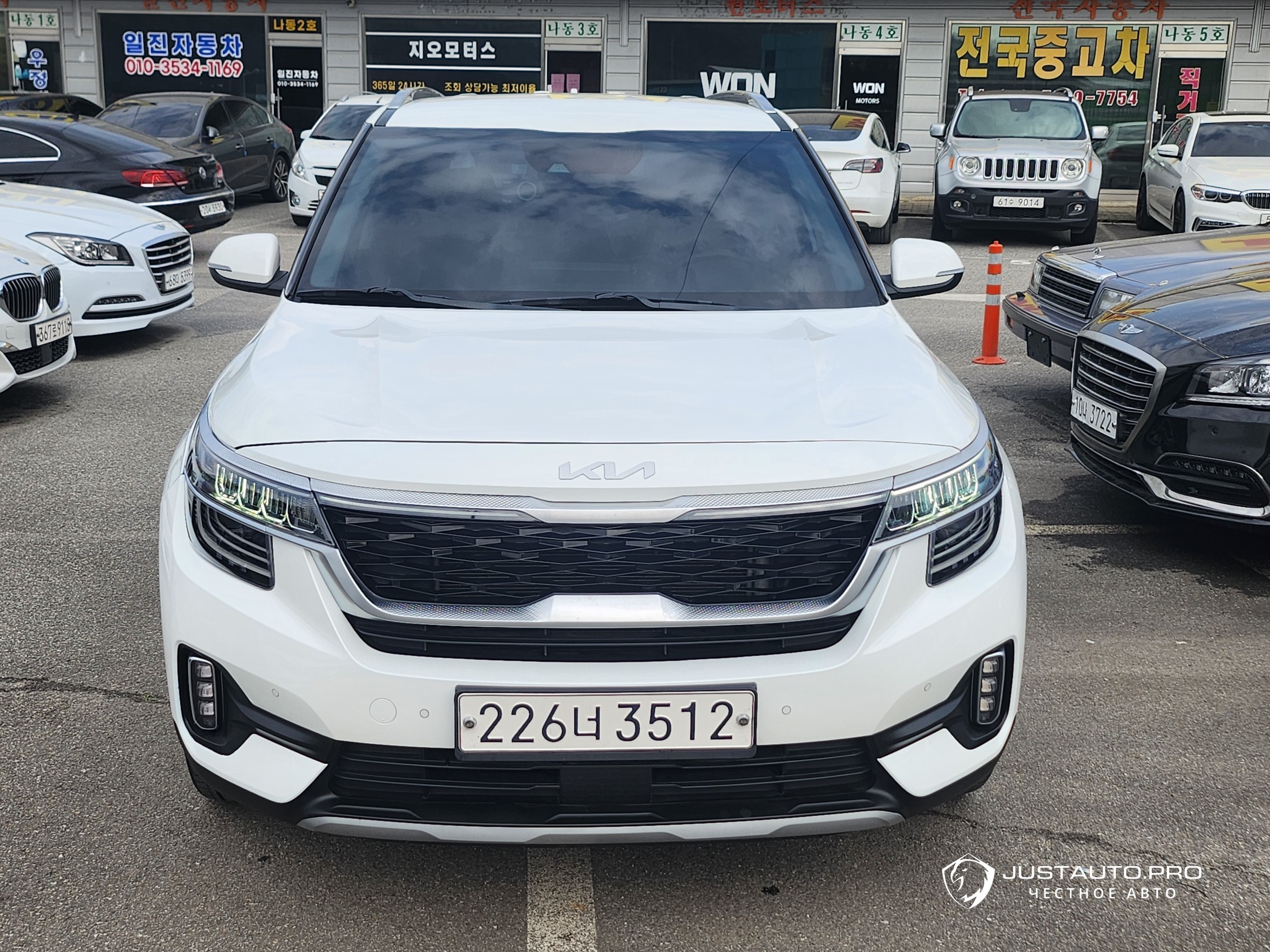Автомобиль Kia Seltos