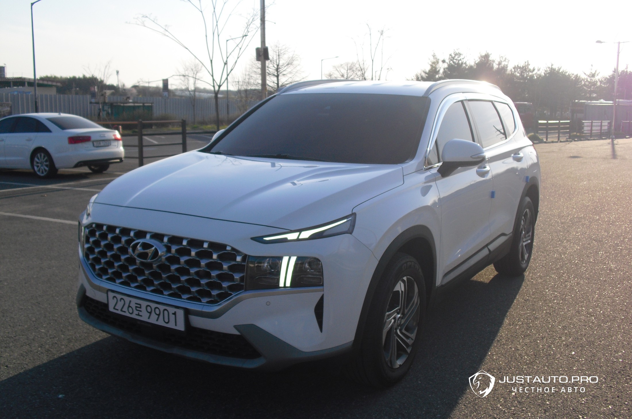 Автомобиль Hyundai Santafe