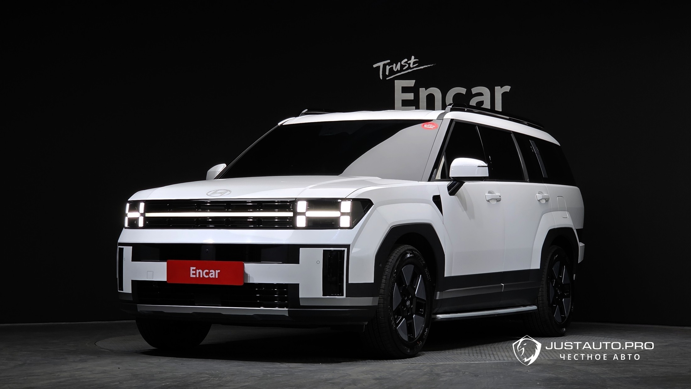 Автомобиль Hyundai Santafe